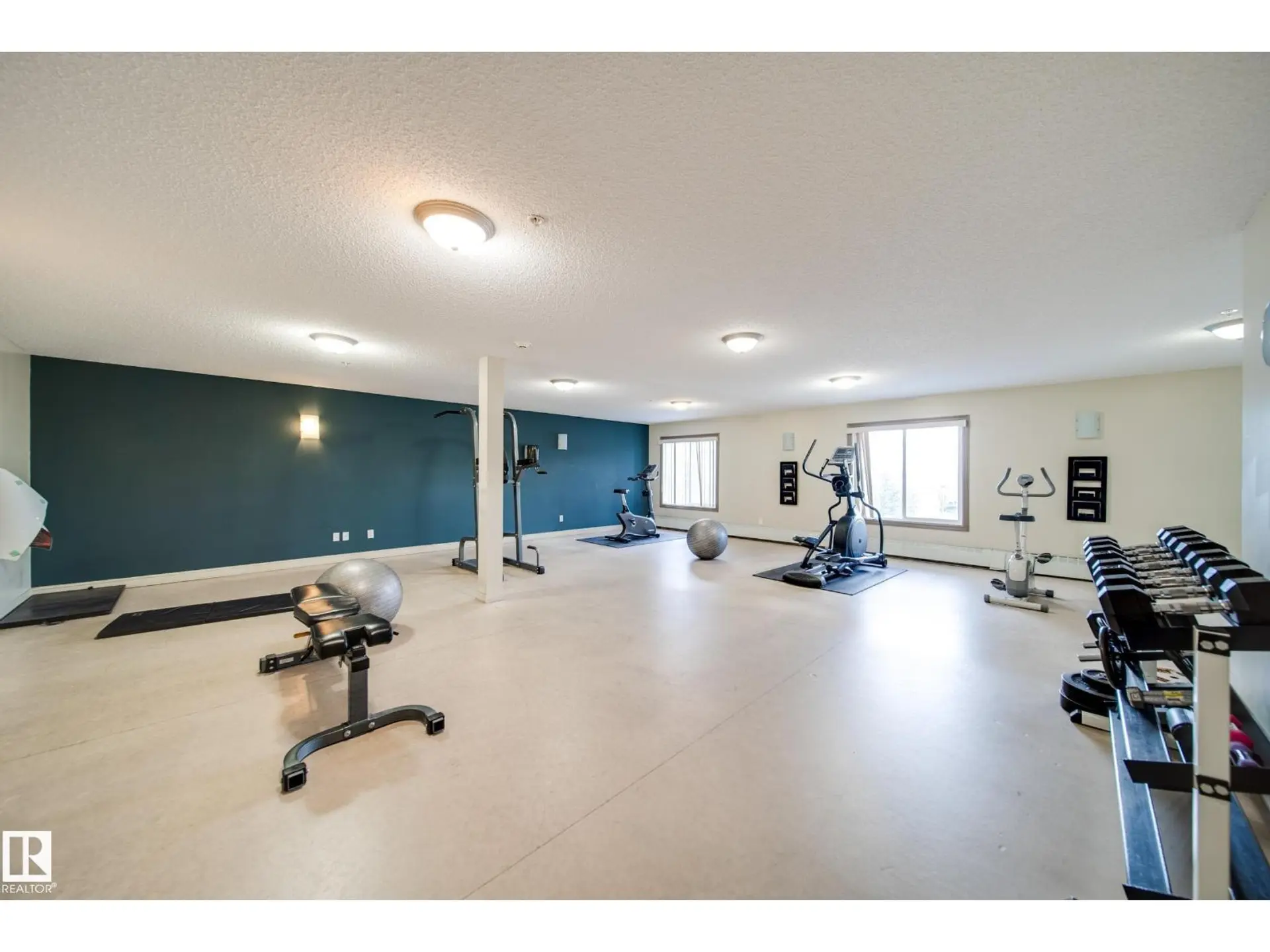 #417 4403 23 ST NW - Image 13