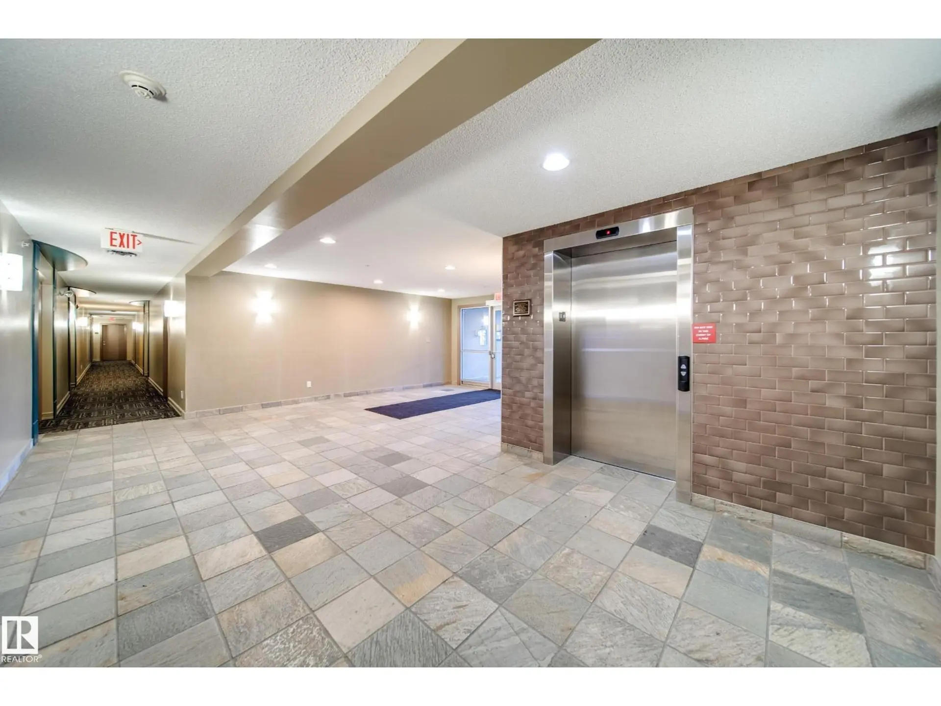 #417 4403 23 ST NW - Image 14