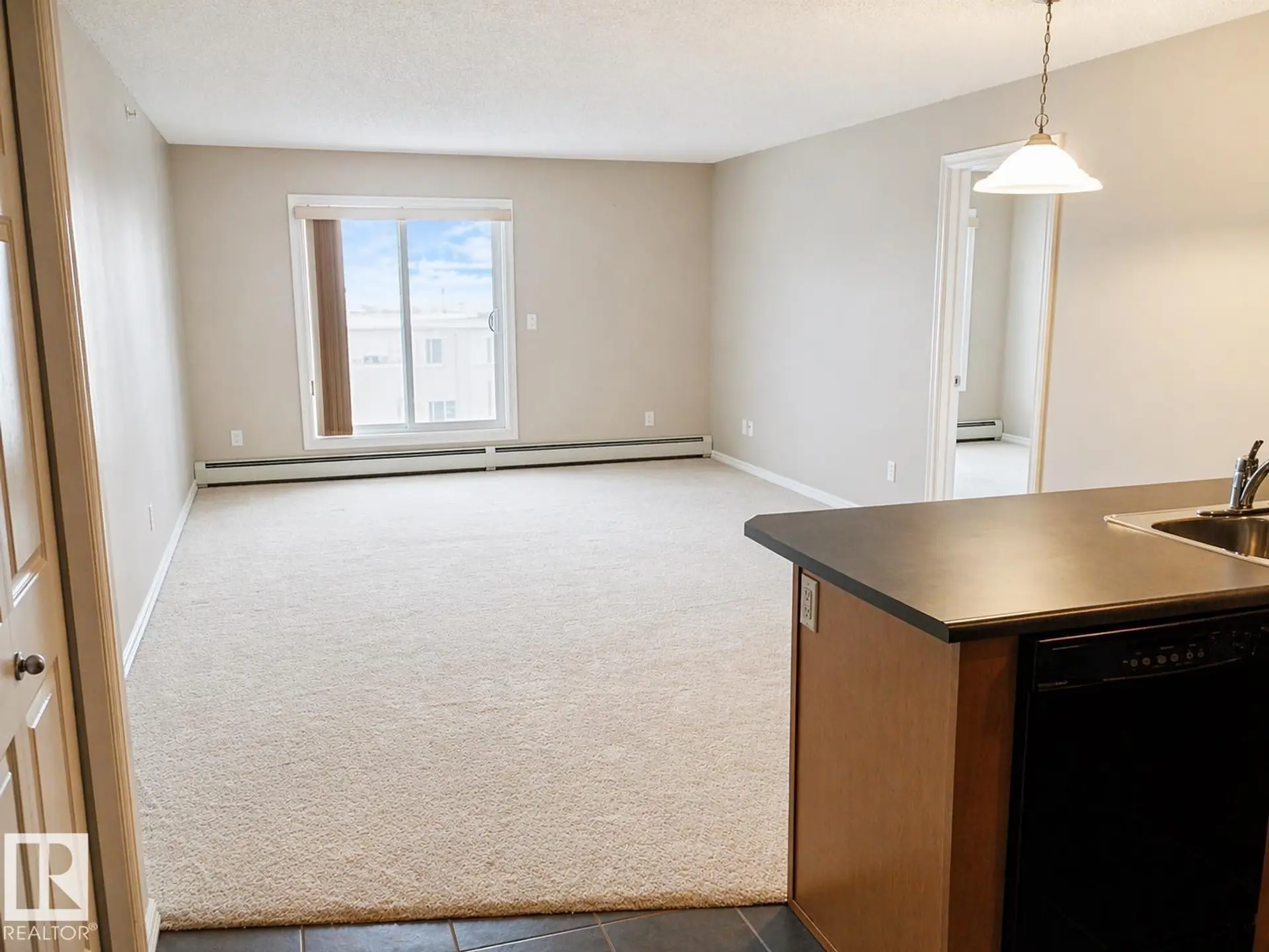#417 4403 23 ST NW - Image 2