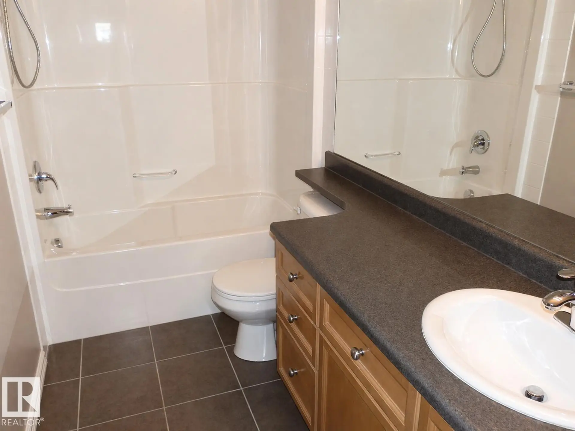 #417 4403 23 ST NW - Image 8