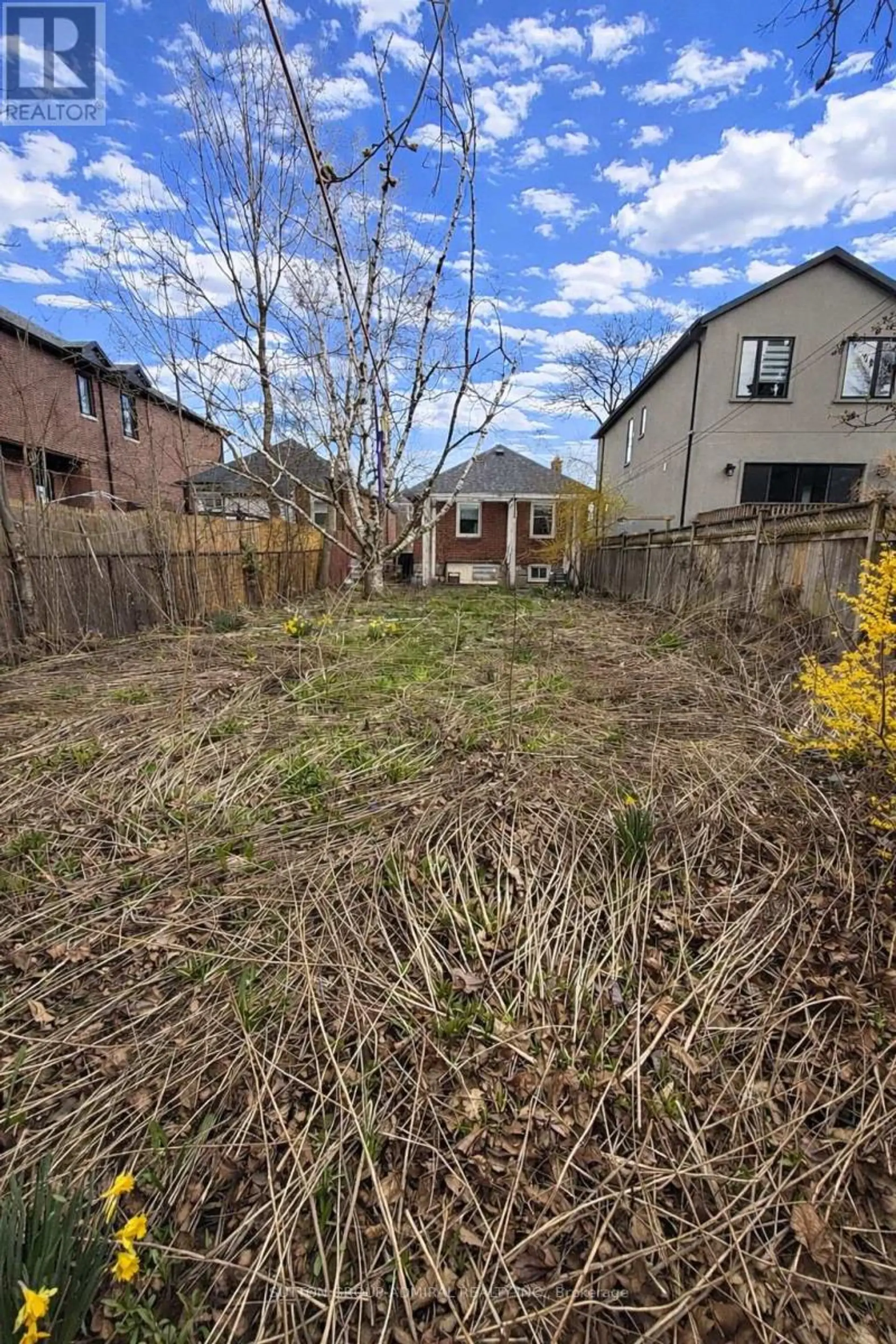368 WINNETT AVENUE - Image 9