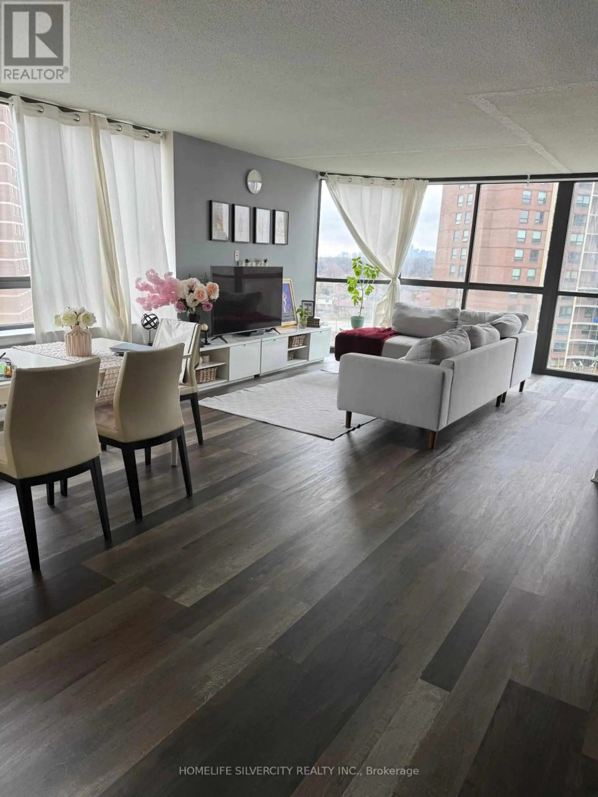 #707 40 RICHVIEW ROAD - Image 3