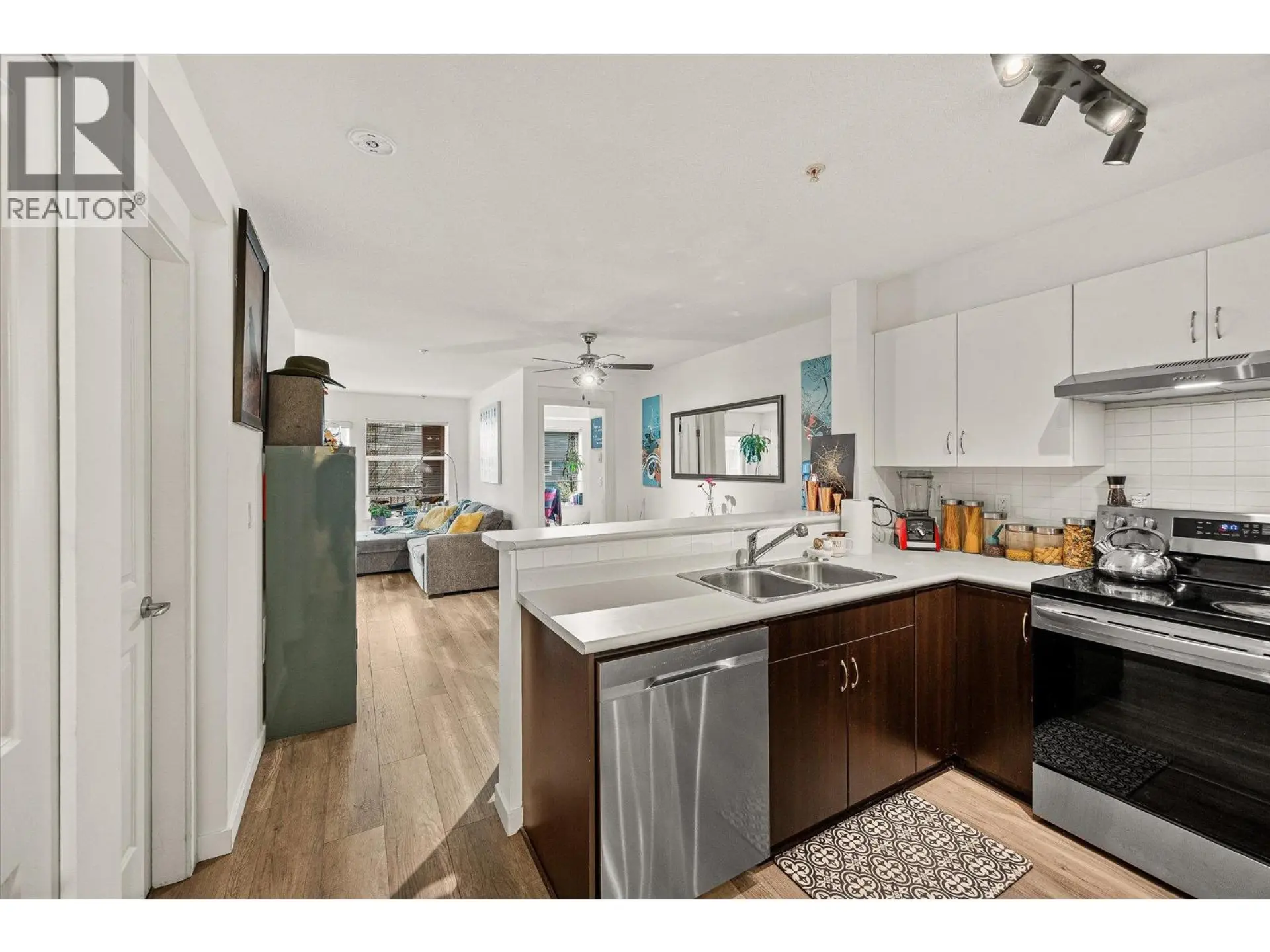 Property at #211 555 Yates Road, Kelowna, BC