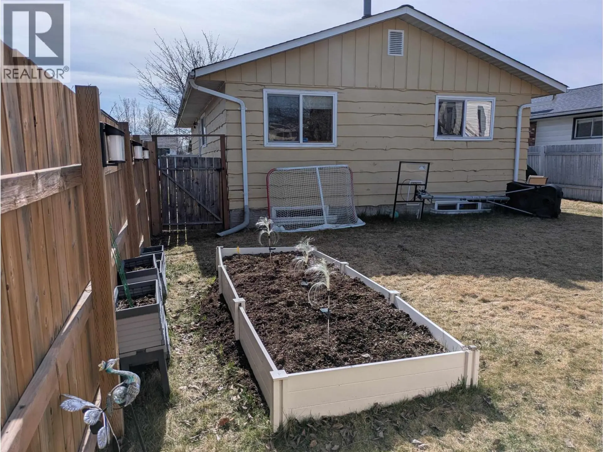 Property at 3930 ENEMARK CRESCENT, Prince George, BC