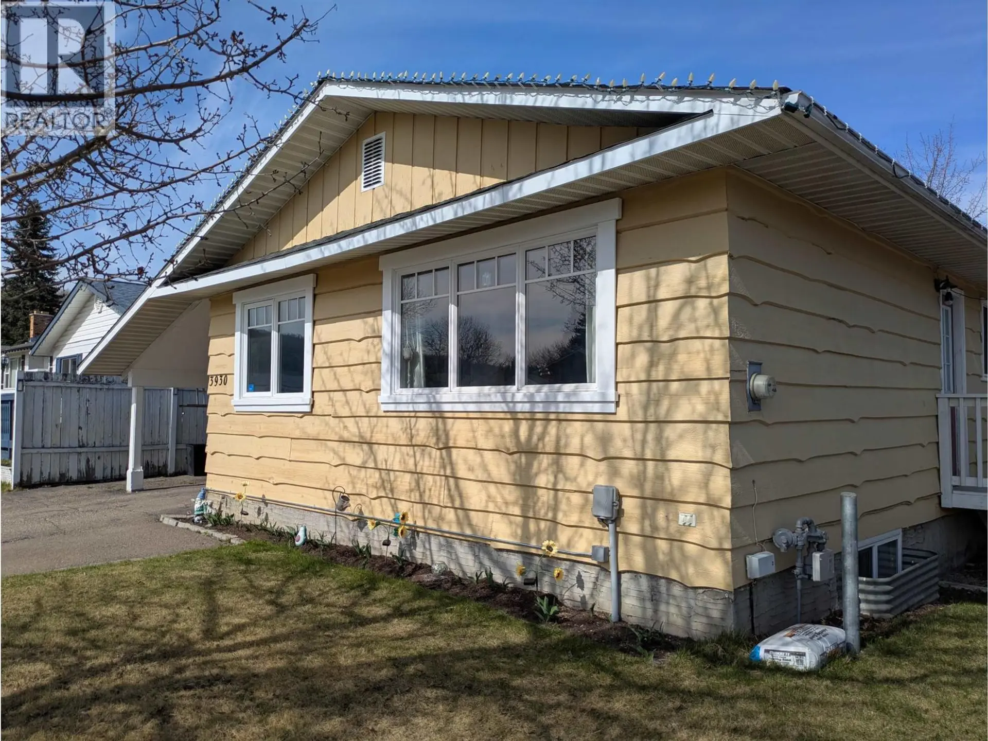 Property at 3930 ENEMARK CRESCENT, Prince George, BC
