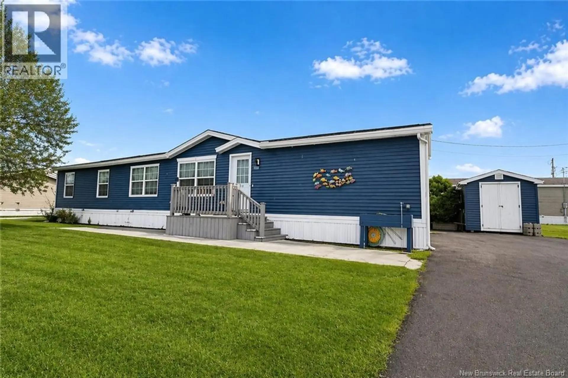 22 PERILLA - Image 1