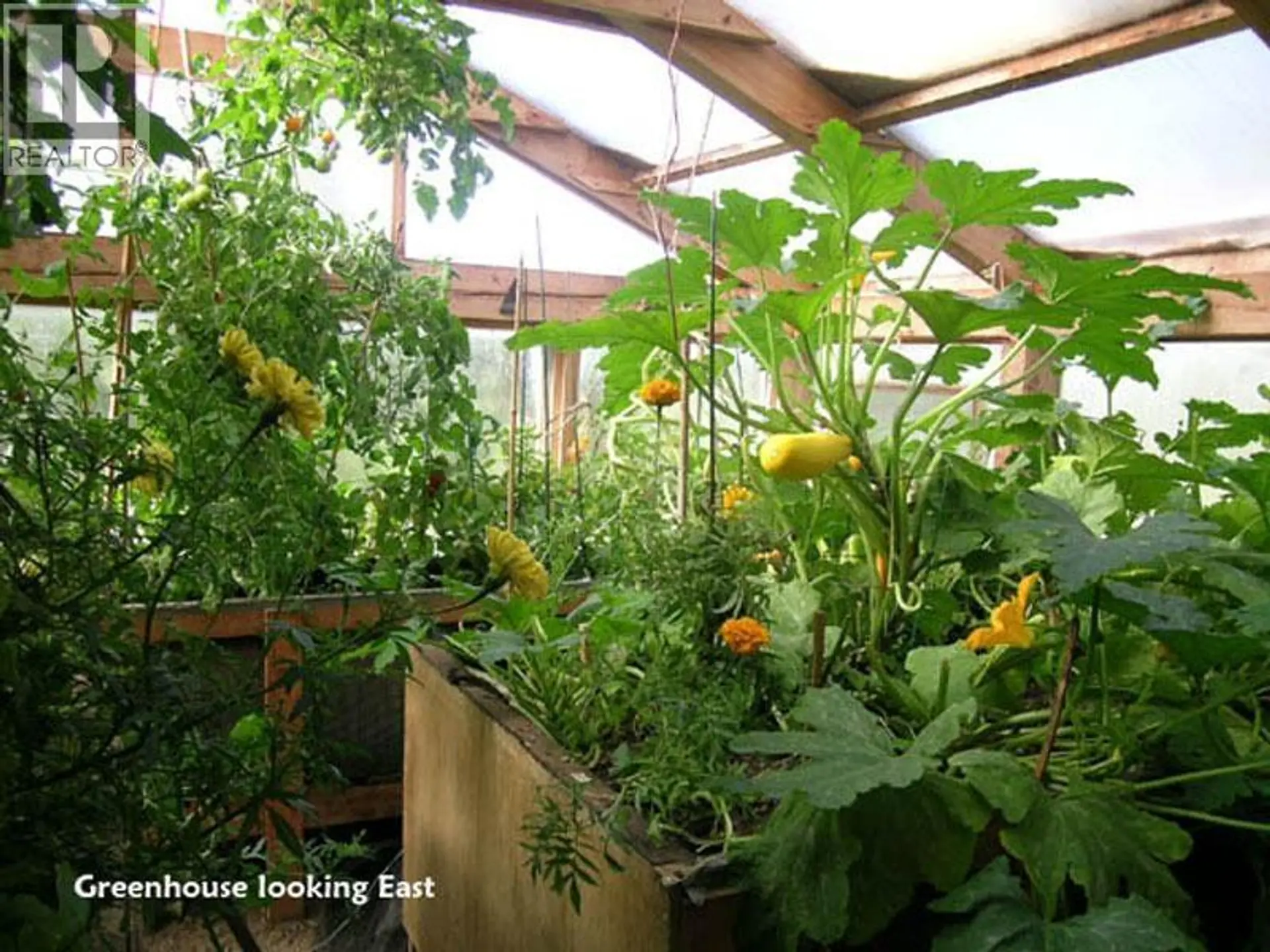 Property at 9000 TOTE ROAD, Hagensborg, BC