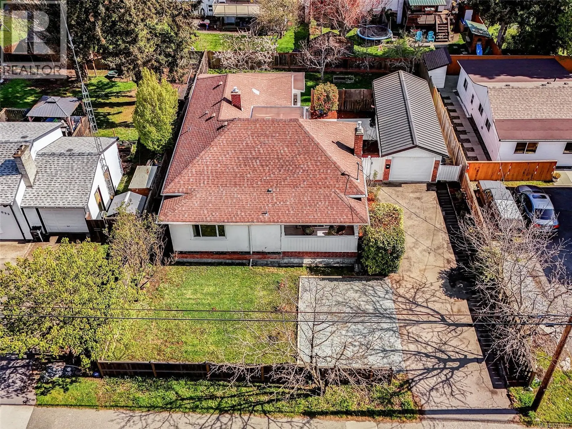 Property at 4031 Quadra St, Saanich, BC