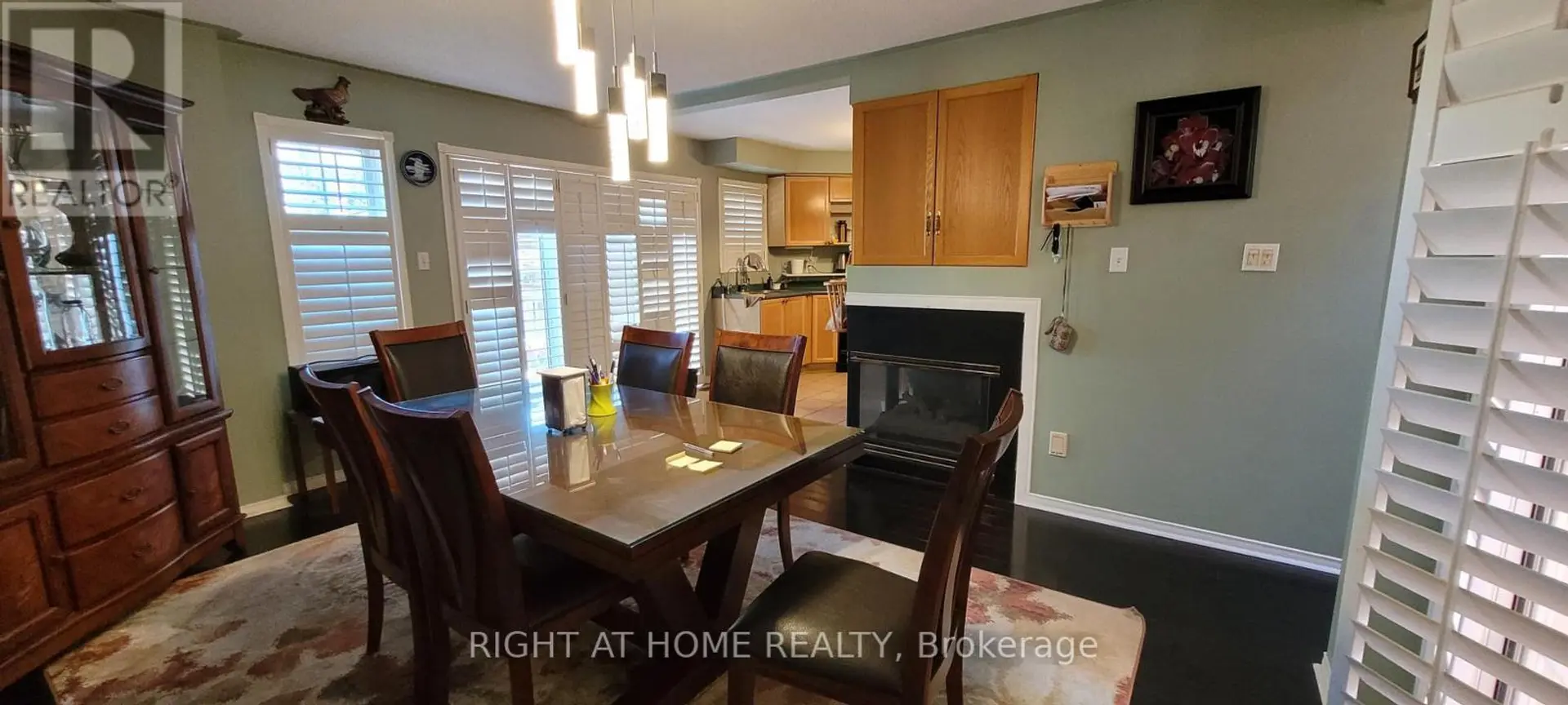 377 TURNBERRY CRESCENT - Image 12