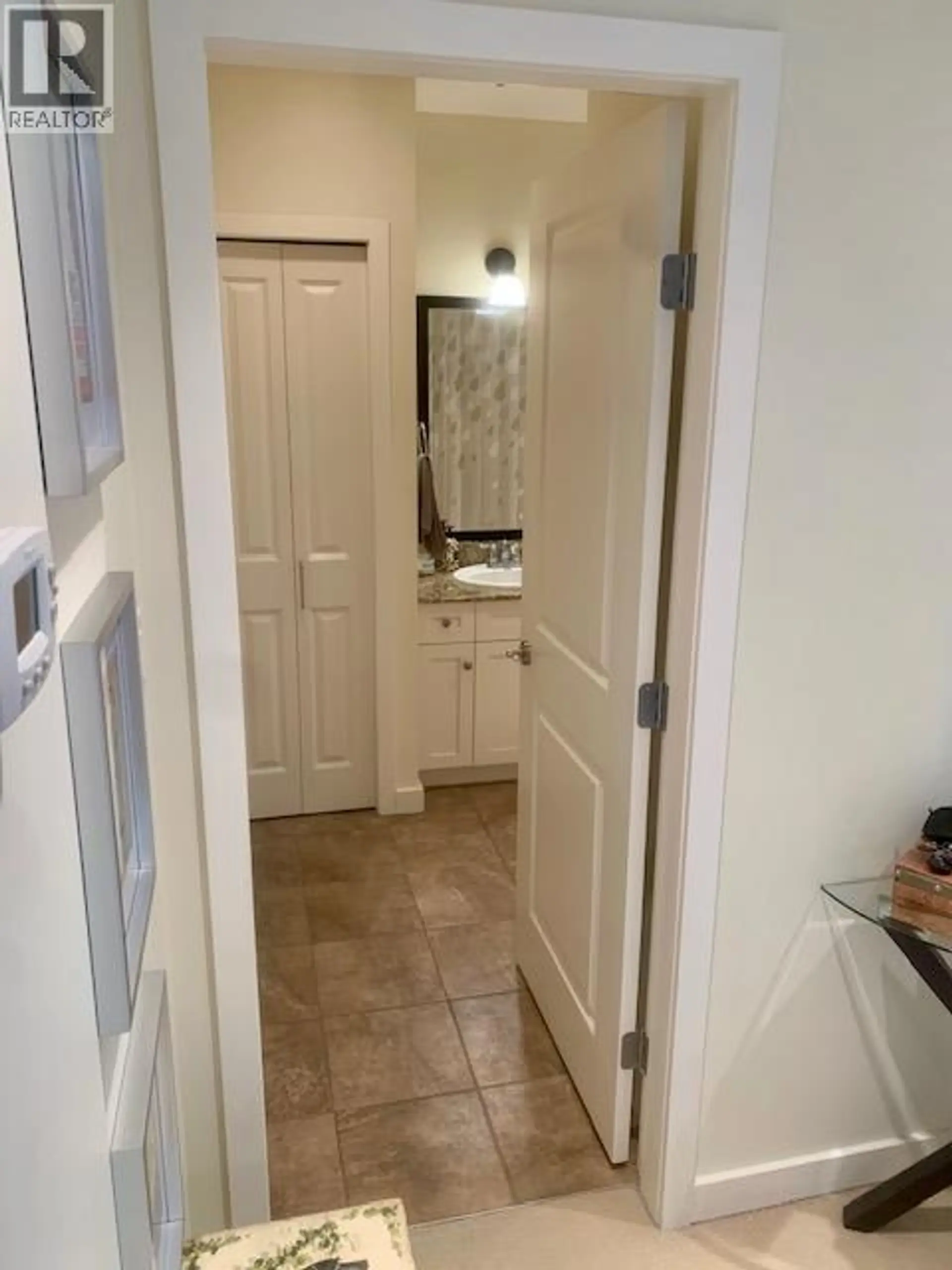 Property at #401 3301 Skaha Lake Road, Penticton, BC