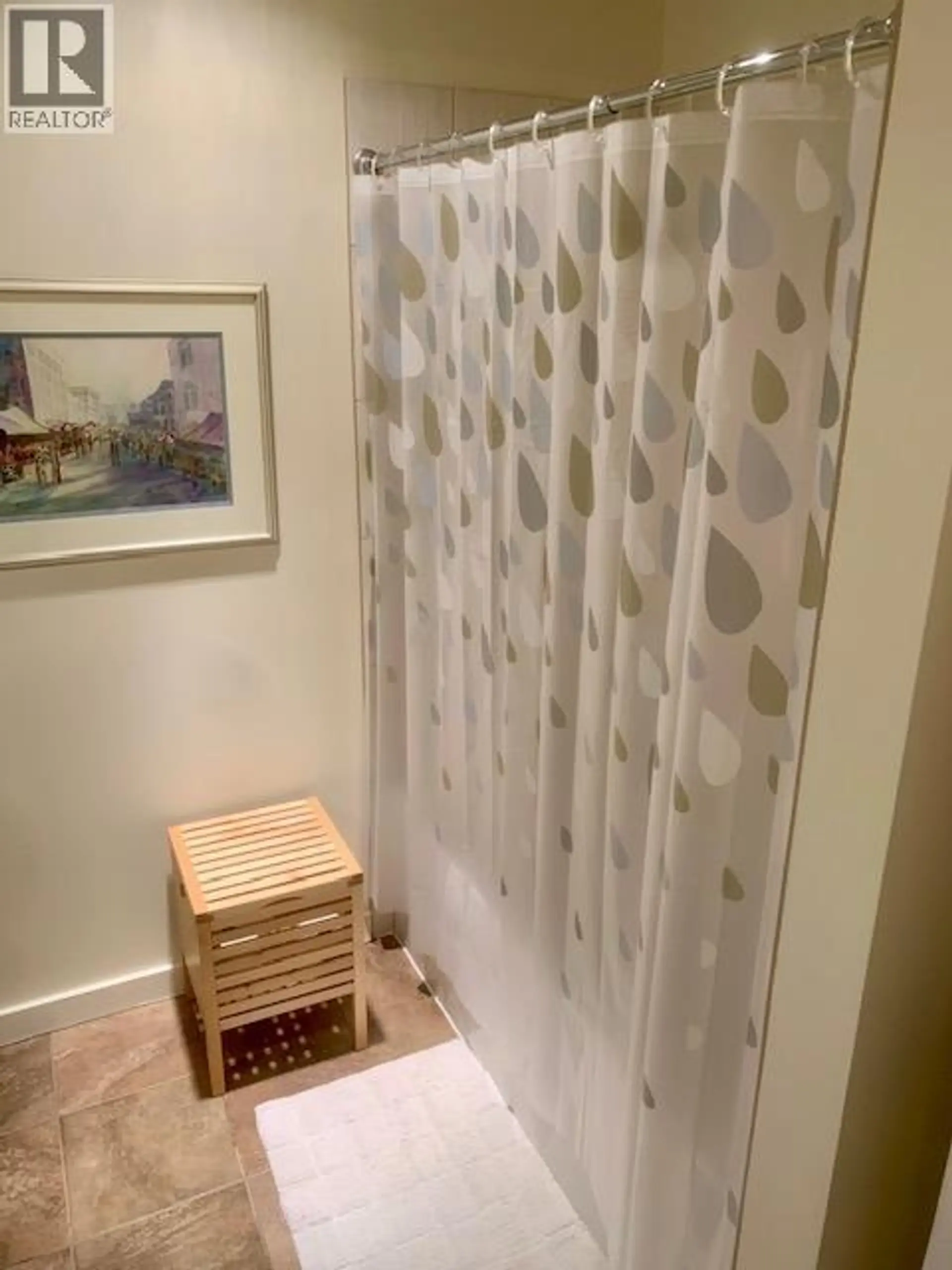 Property at #401 3301 Skaha Lake Road, Penticton, BC