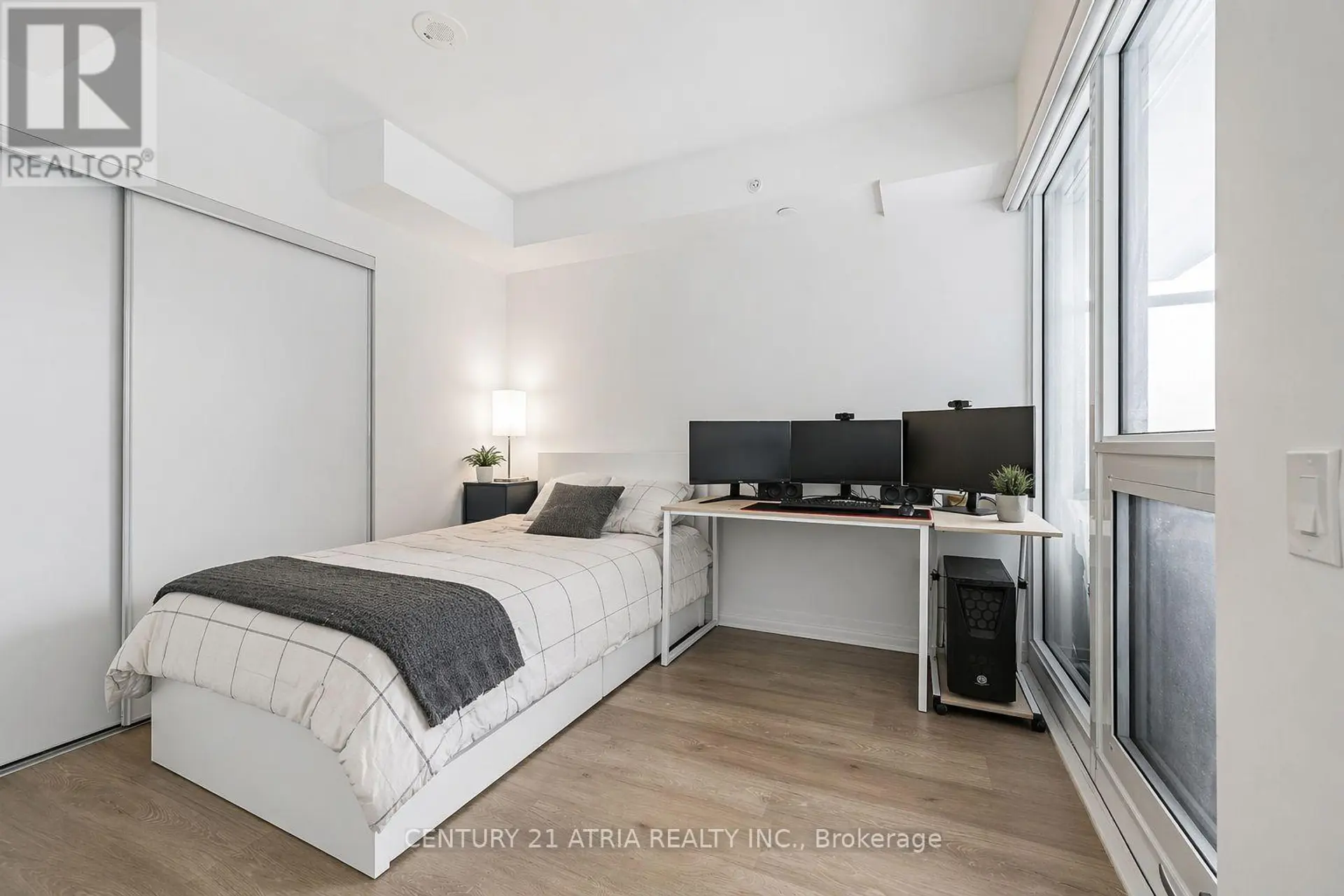 #631 251 JARVIS STREET - Image 10