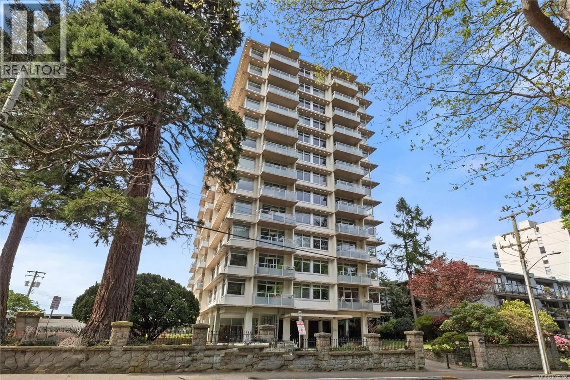 Property at #1005 250 Douglas St, Victoria, BC