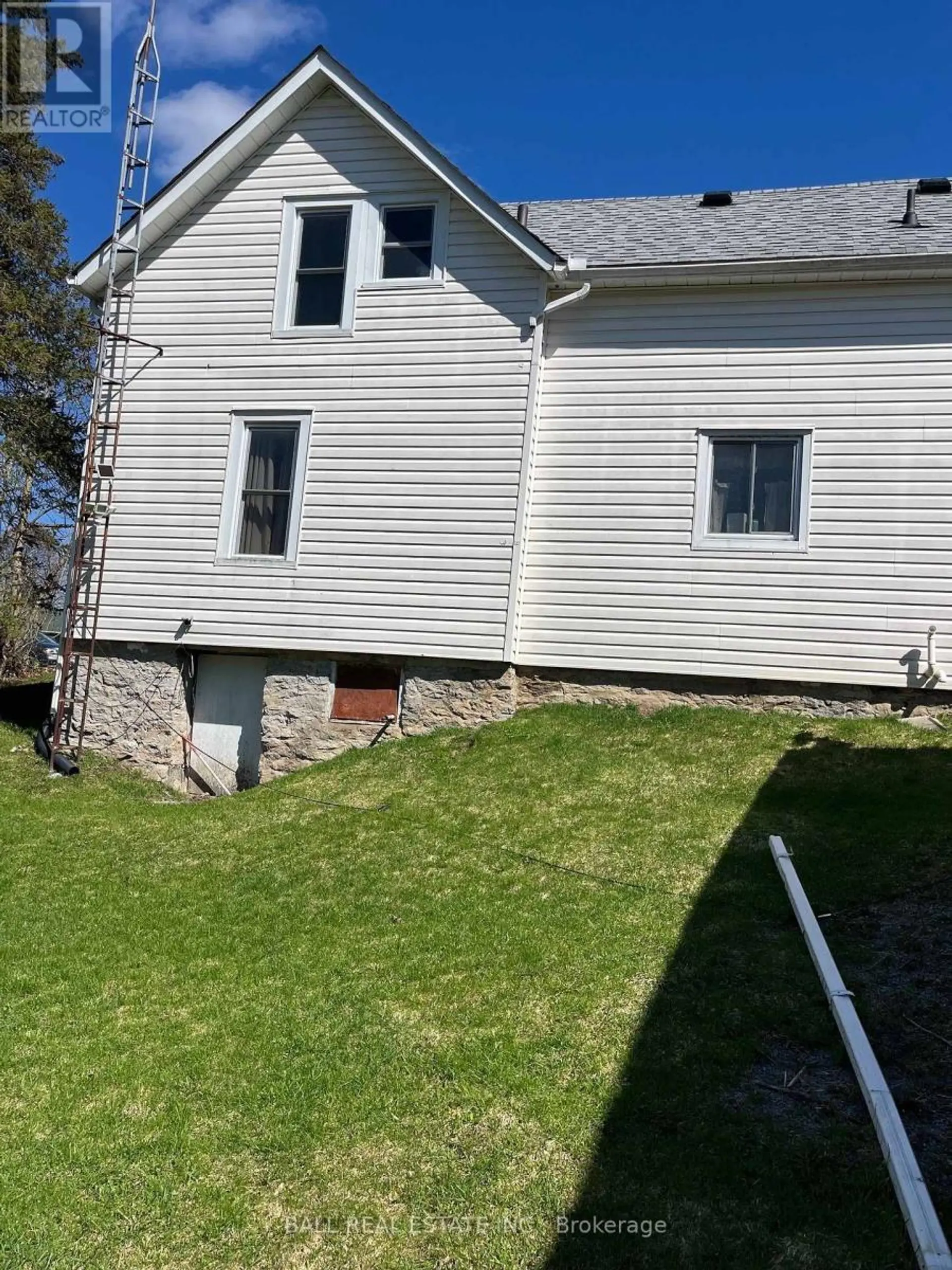 72 BOOTH STREET S - Image 14
