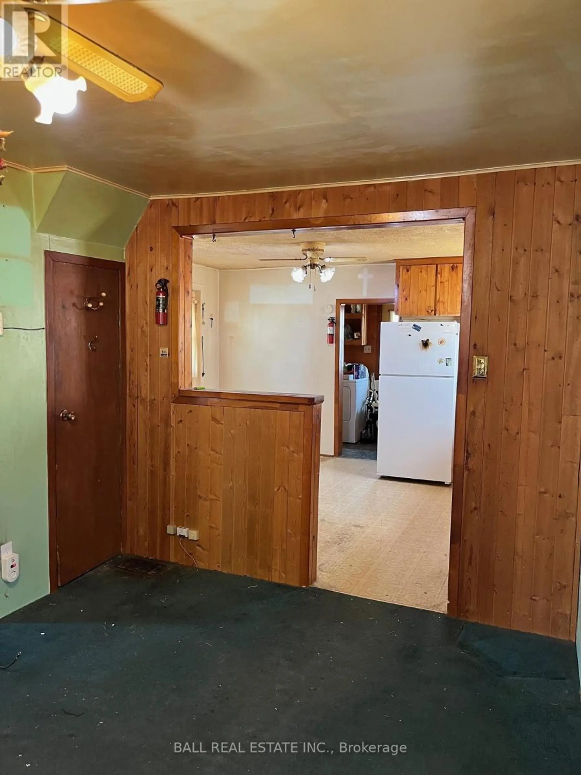 72 BOOTH STREET S - Image 4