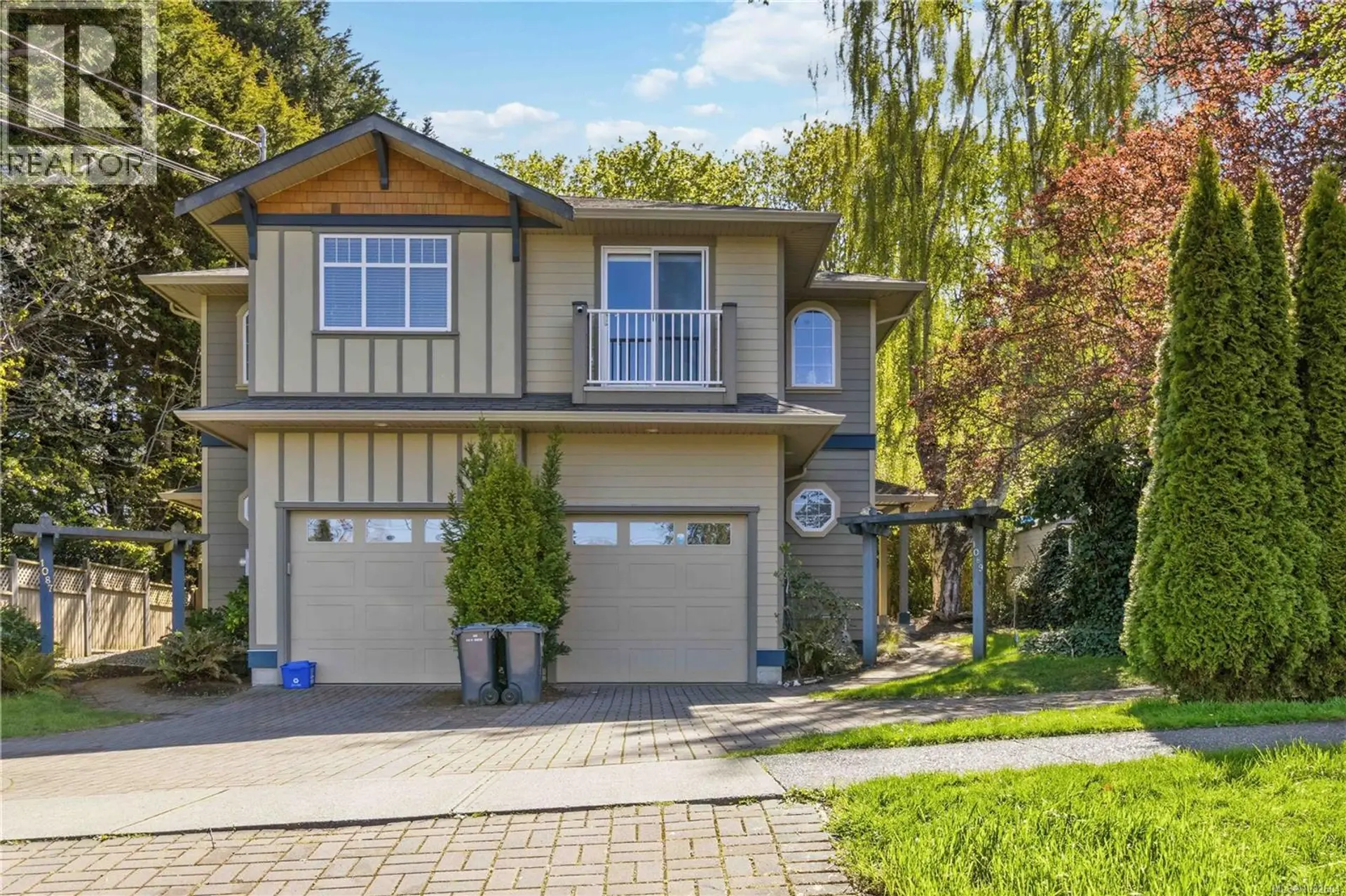 Property at 1089 Colville Rd, Esquimalt, BC