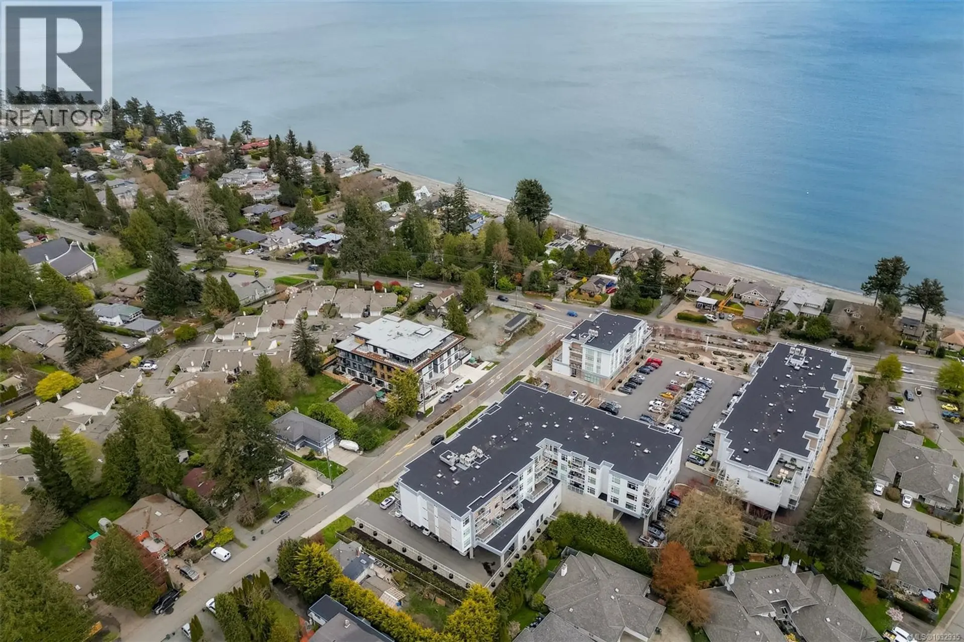 Property at #301 5120 Cordova Bay Rd, Saanich, BC