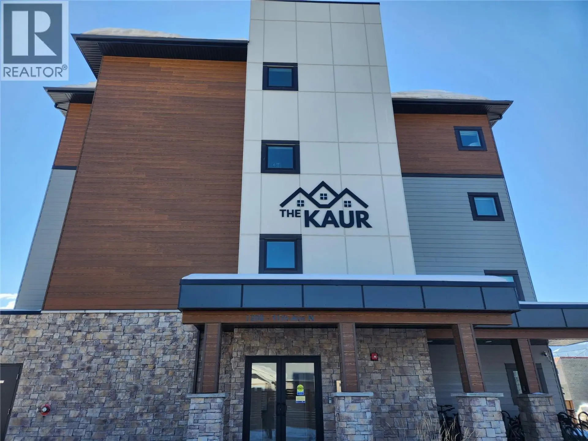 Property at #201 1200 11 Avenue, Golden, BC