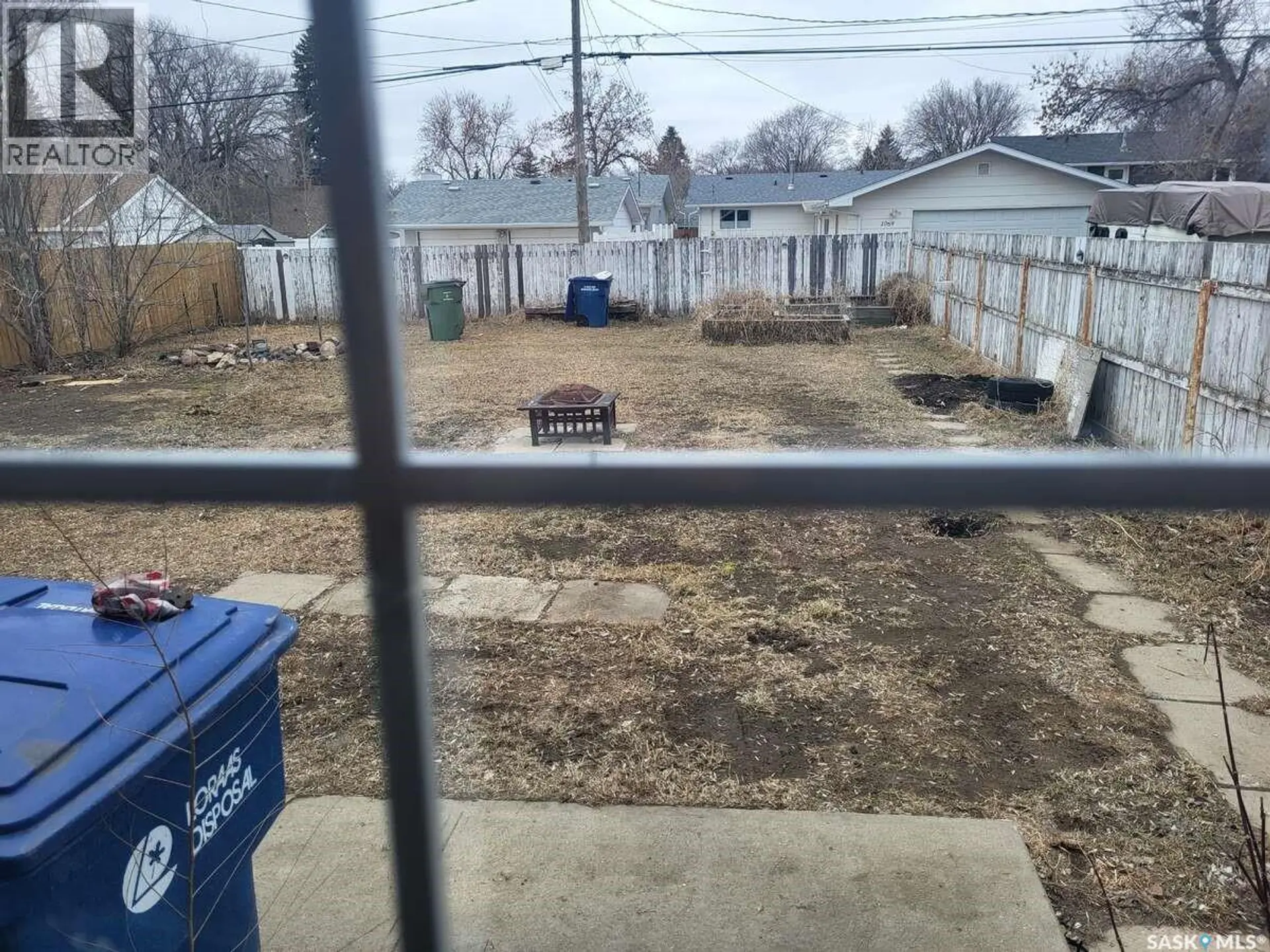 1066 5TH AVENUE NE - Image 4