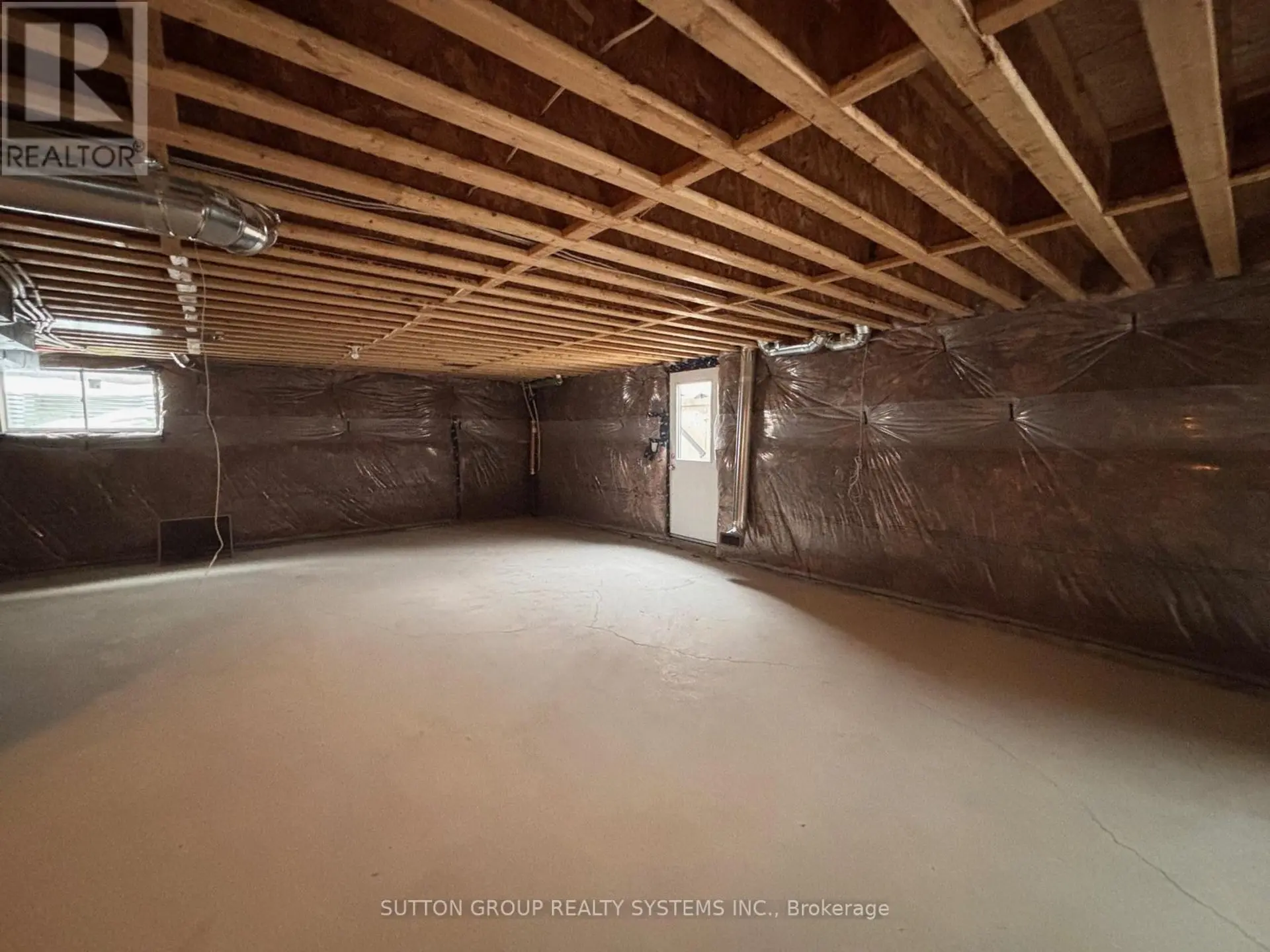 30 ROSANNE CIRCLE - Image 13