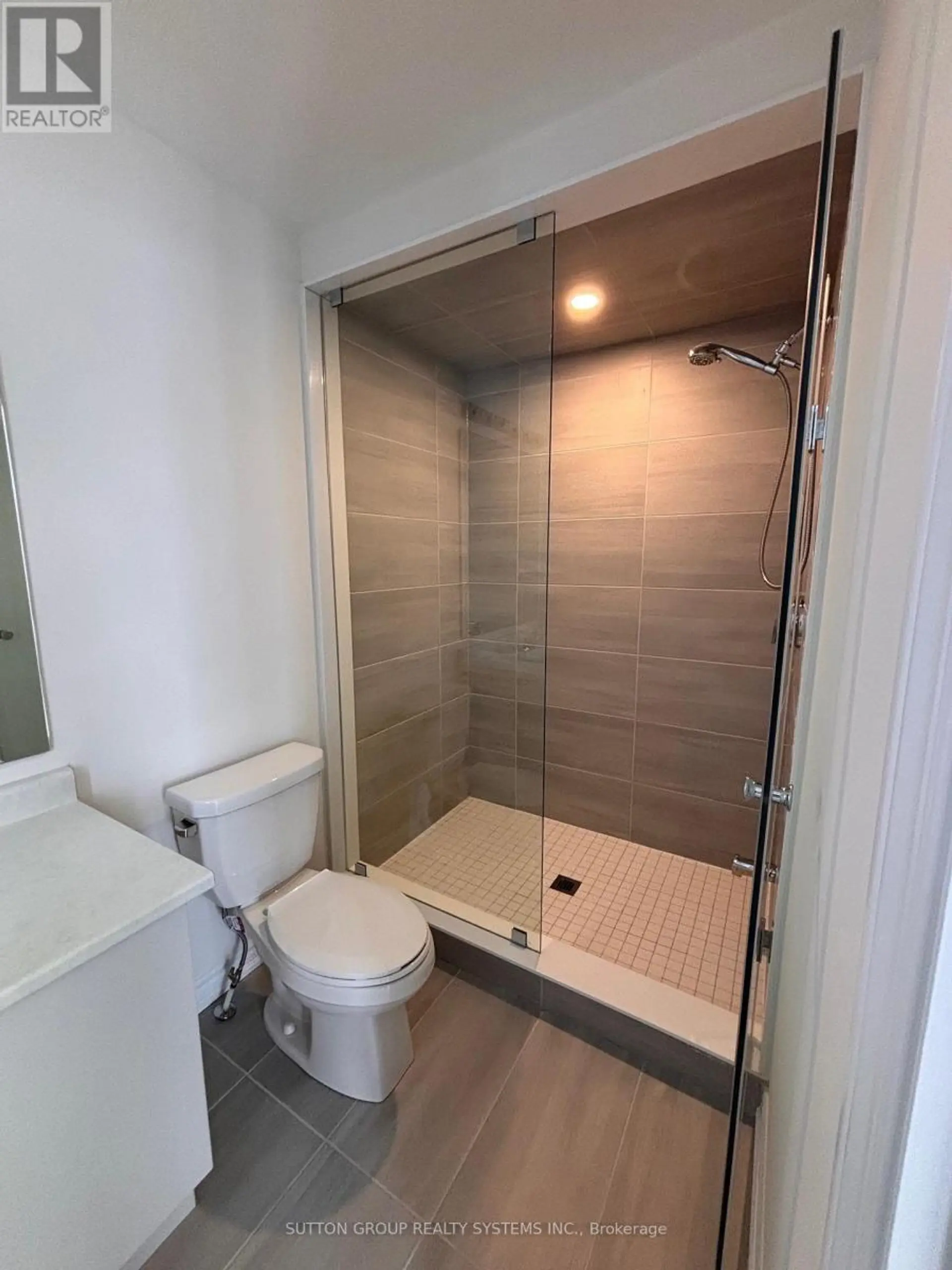 30 ROSANNE CIRCLE - Image 6
