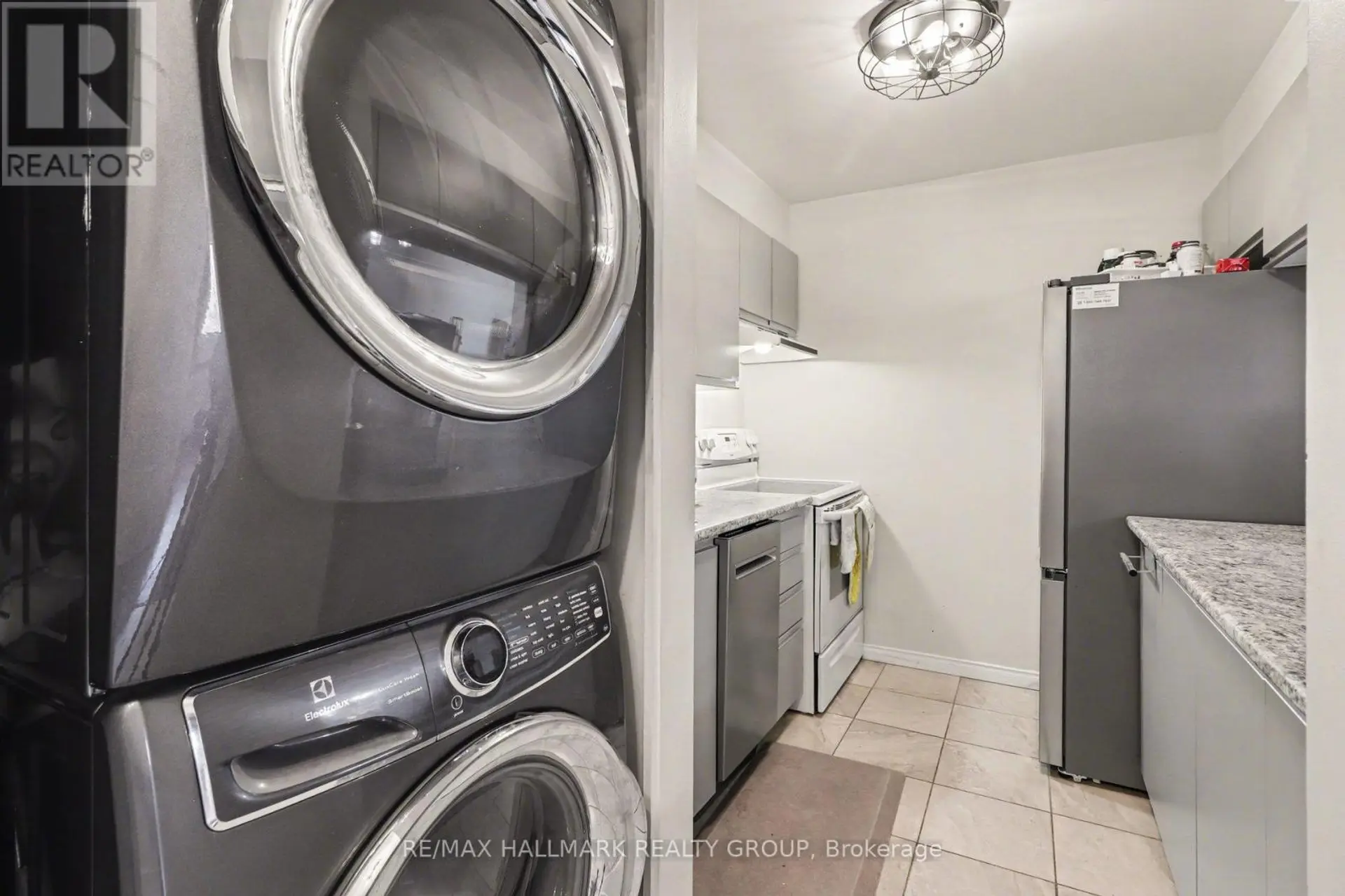 #312 280 BRITTANY DRIVE - Image 5