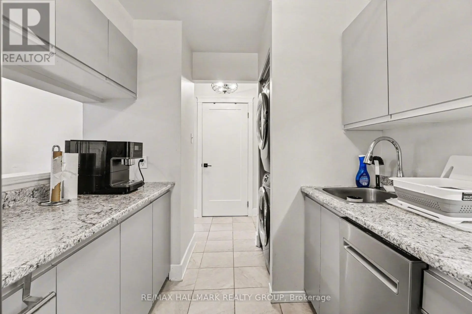 #312 280 BRITTANY DRIVE - Image 7