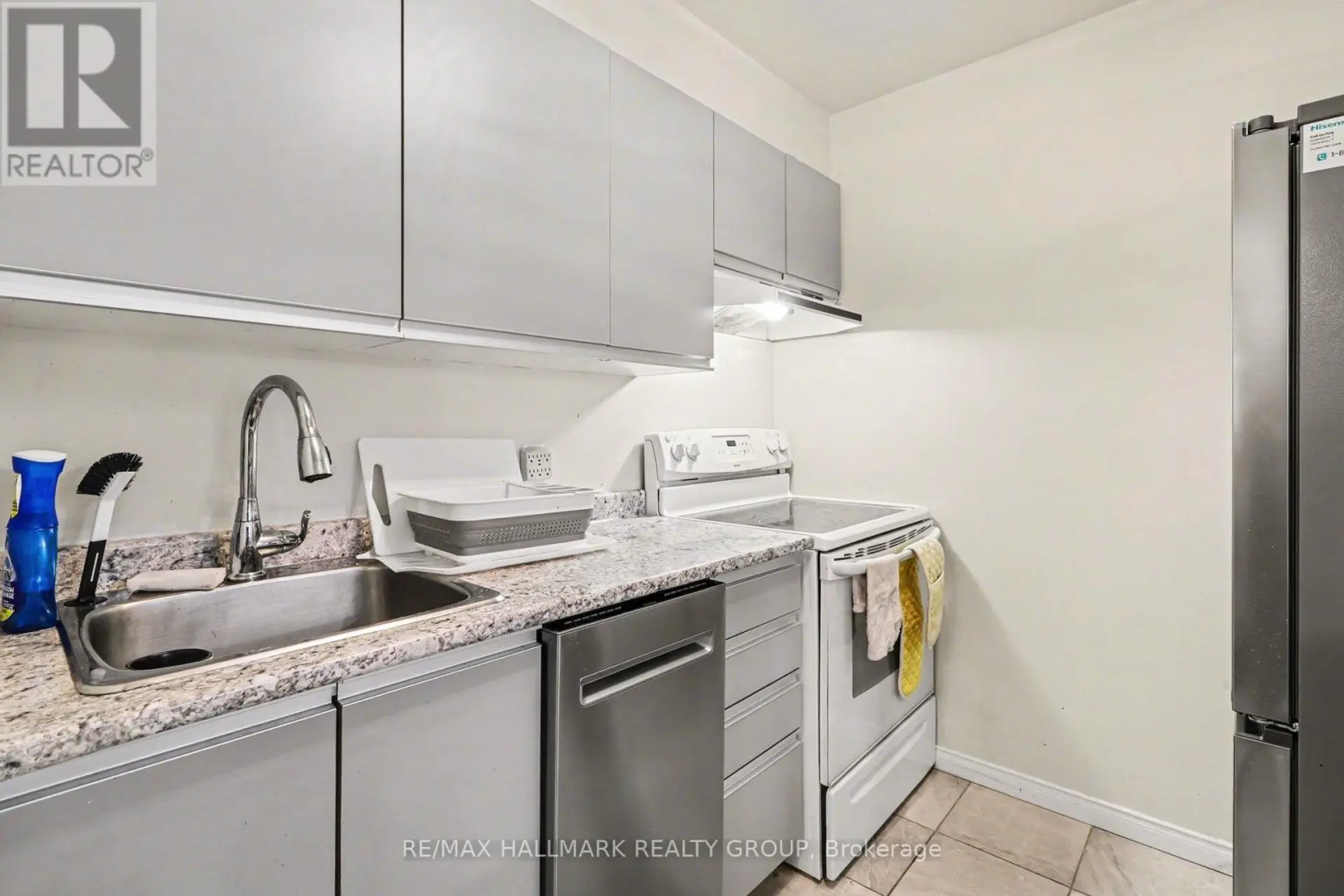 #312 280 BRITTANY DRIVE - Image 8