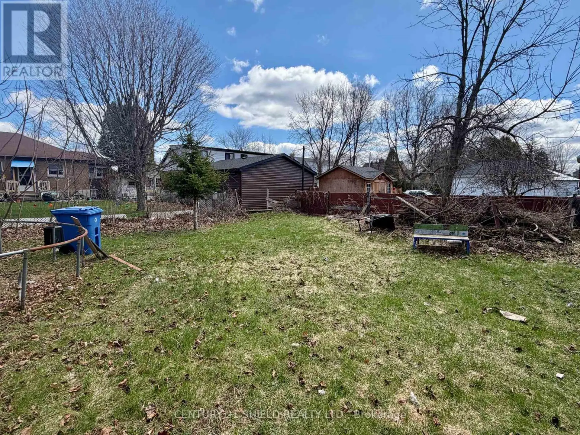 216 BALDWIN AVENUE - Image 14
