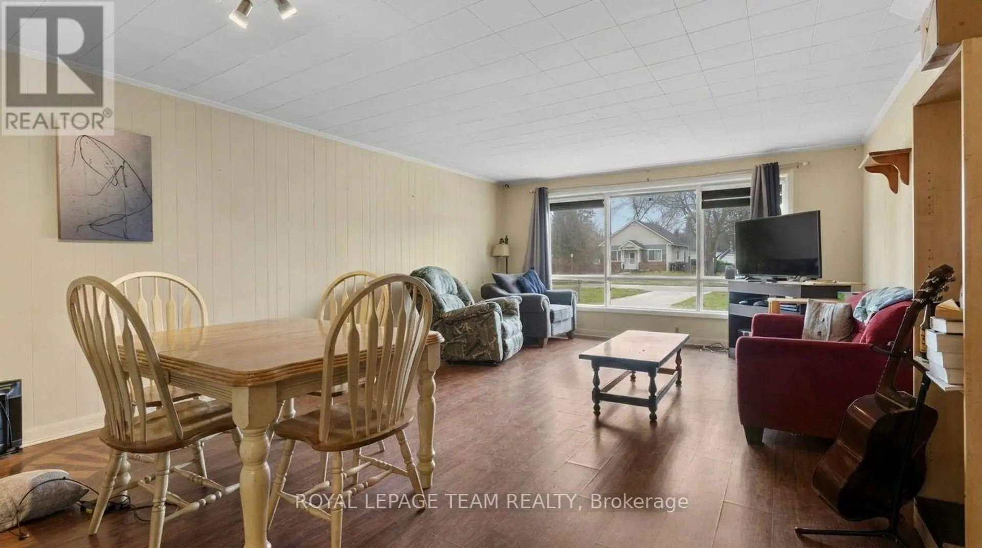 47 DANIEL STREET S - Image 5