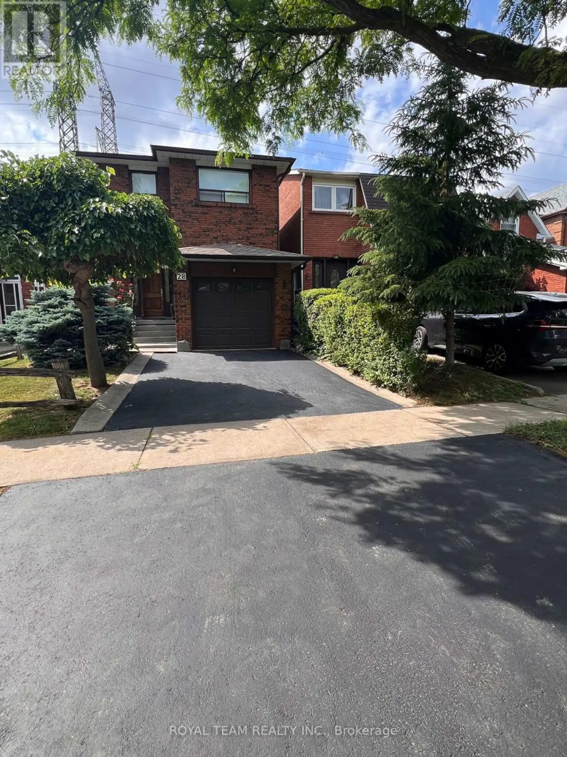 28 OAKMOUNT CRESCENT - Image 1
