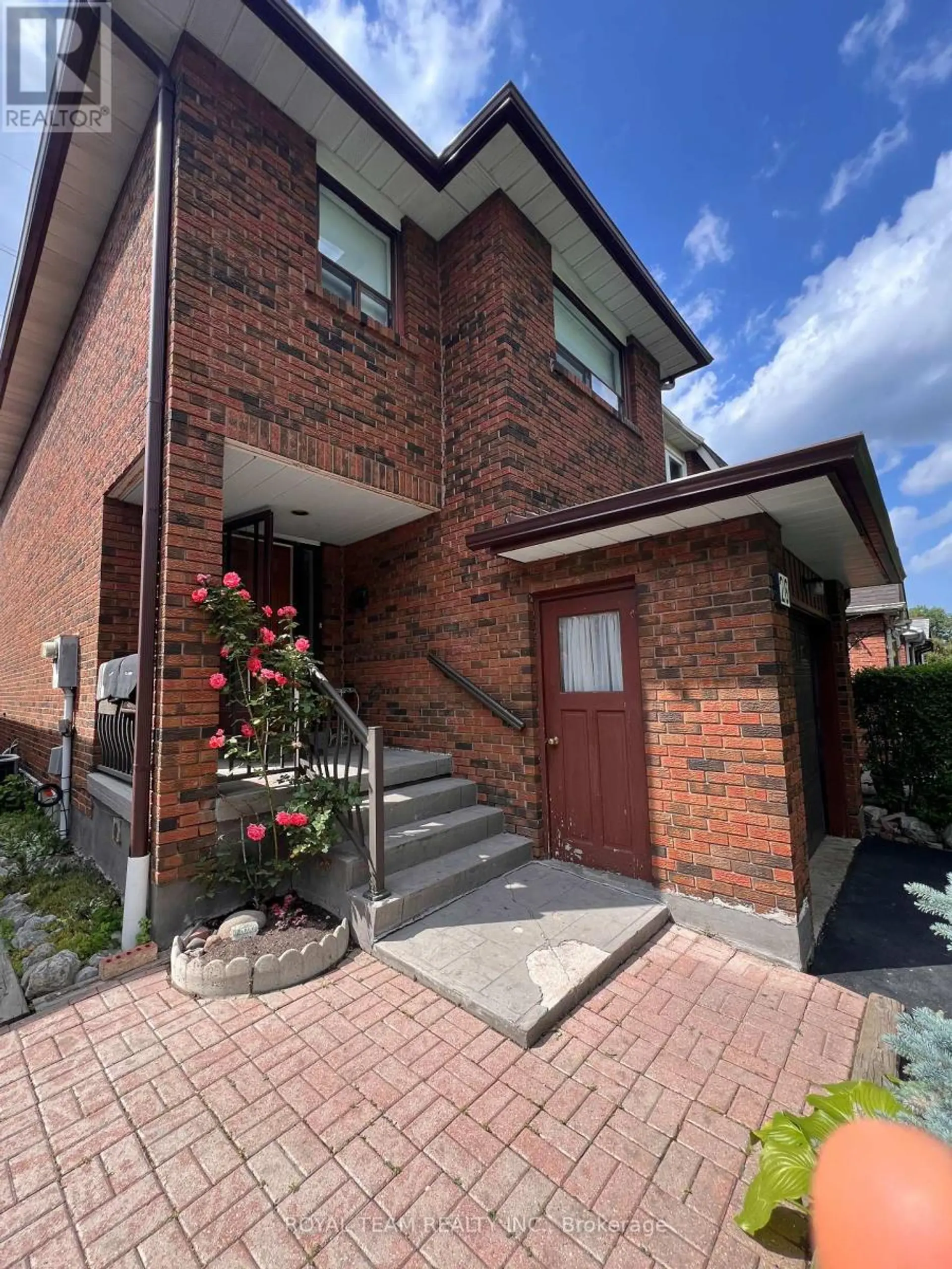 28 OAKMOUNT CRESCENT - Image 2