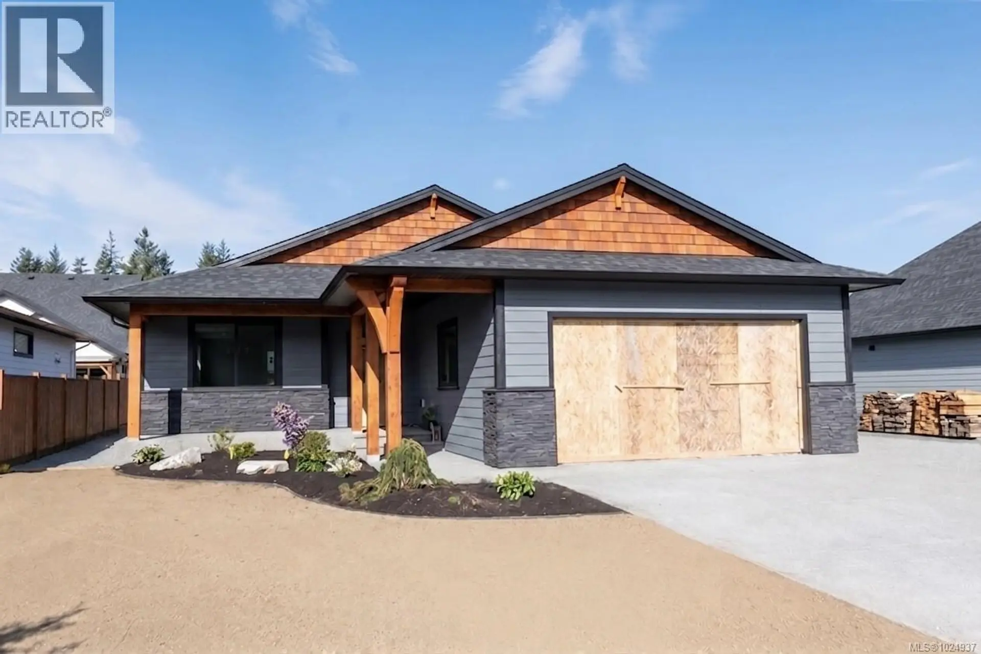 Property at 762 SITKA ST, Campbell River, BC