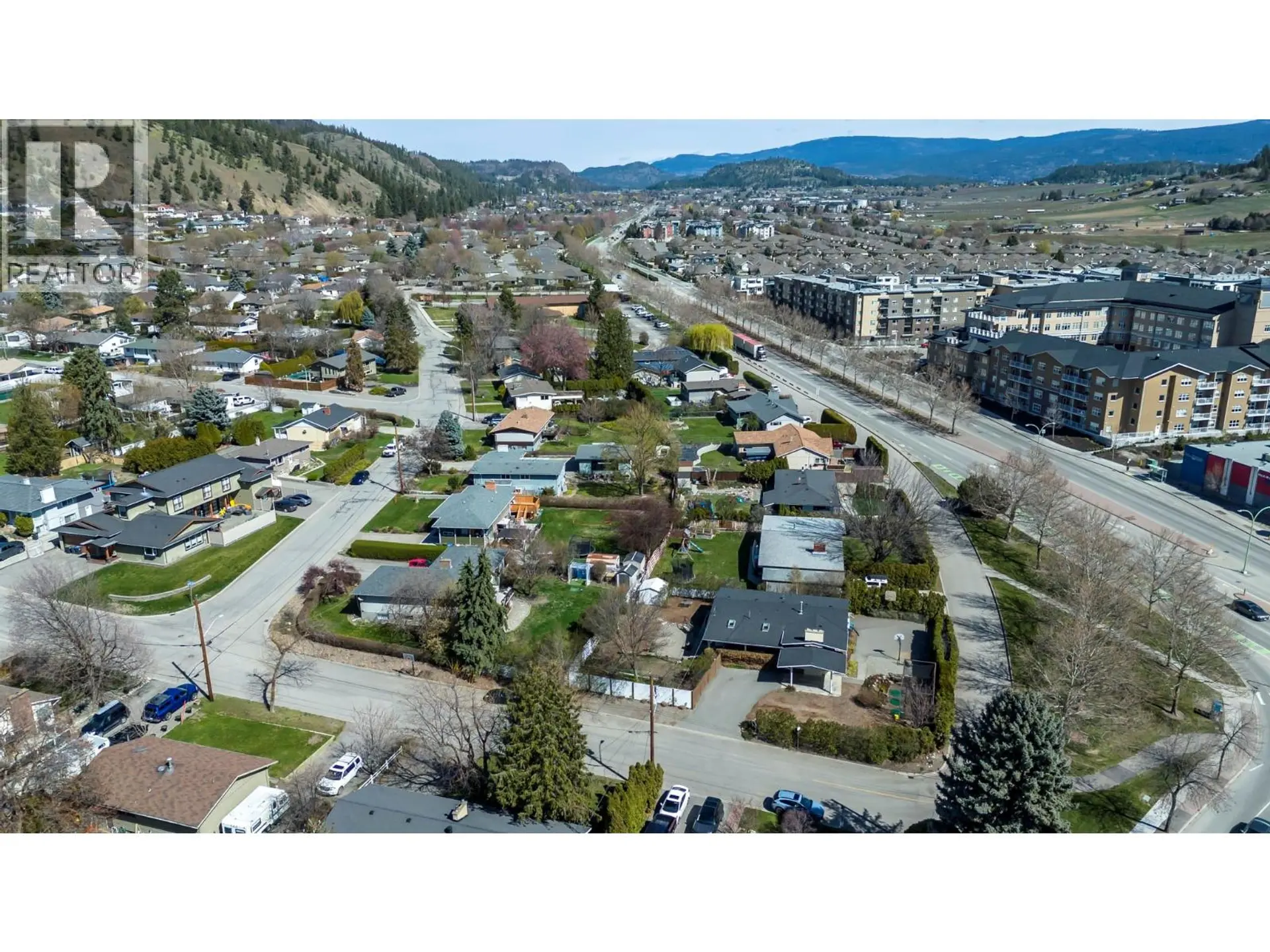 Property at 707 Glenburn Street, Kelowna, BC