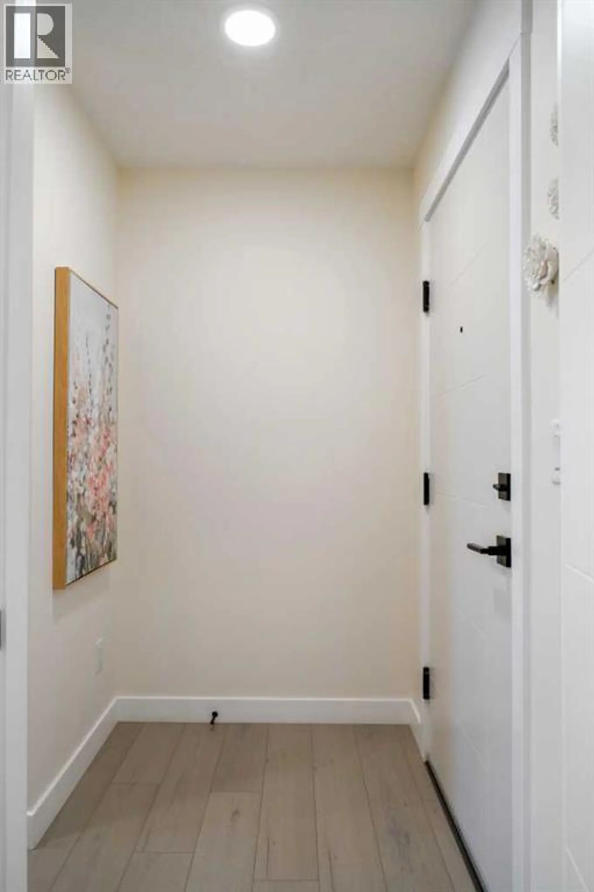 #2203 9655 Bowfort Road NW - Image 4