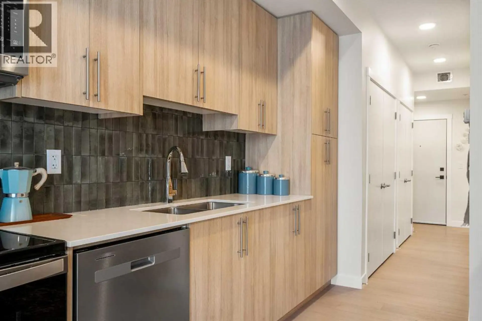 #2203 9655 Bowfort Road NW - Image 8