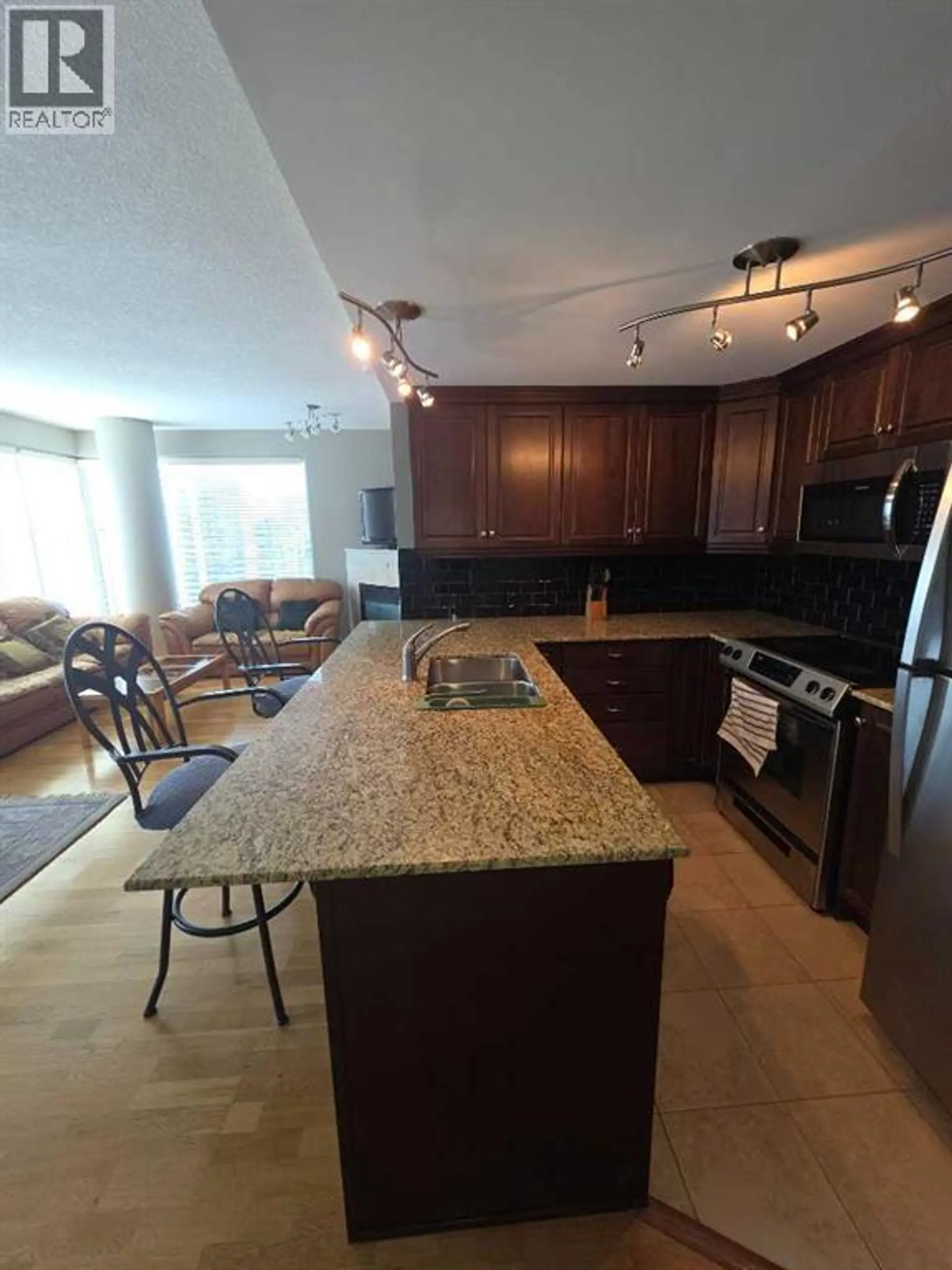 #2208 910 5 AVENUE SW - Image 9