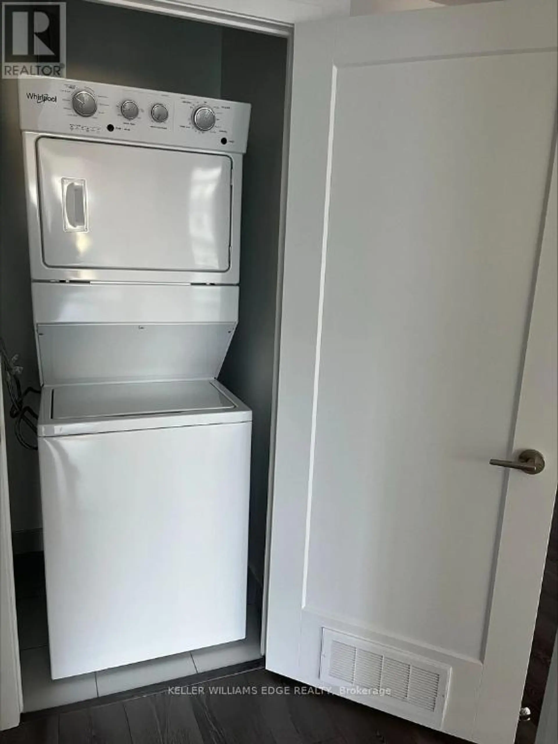 #706 95 ONEIDA CRESCENT - Image 6