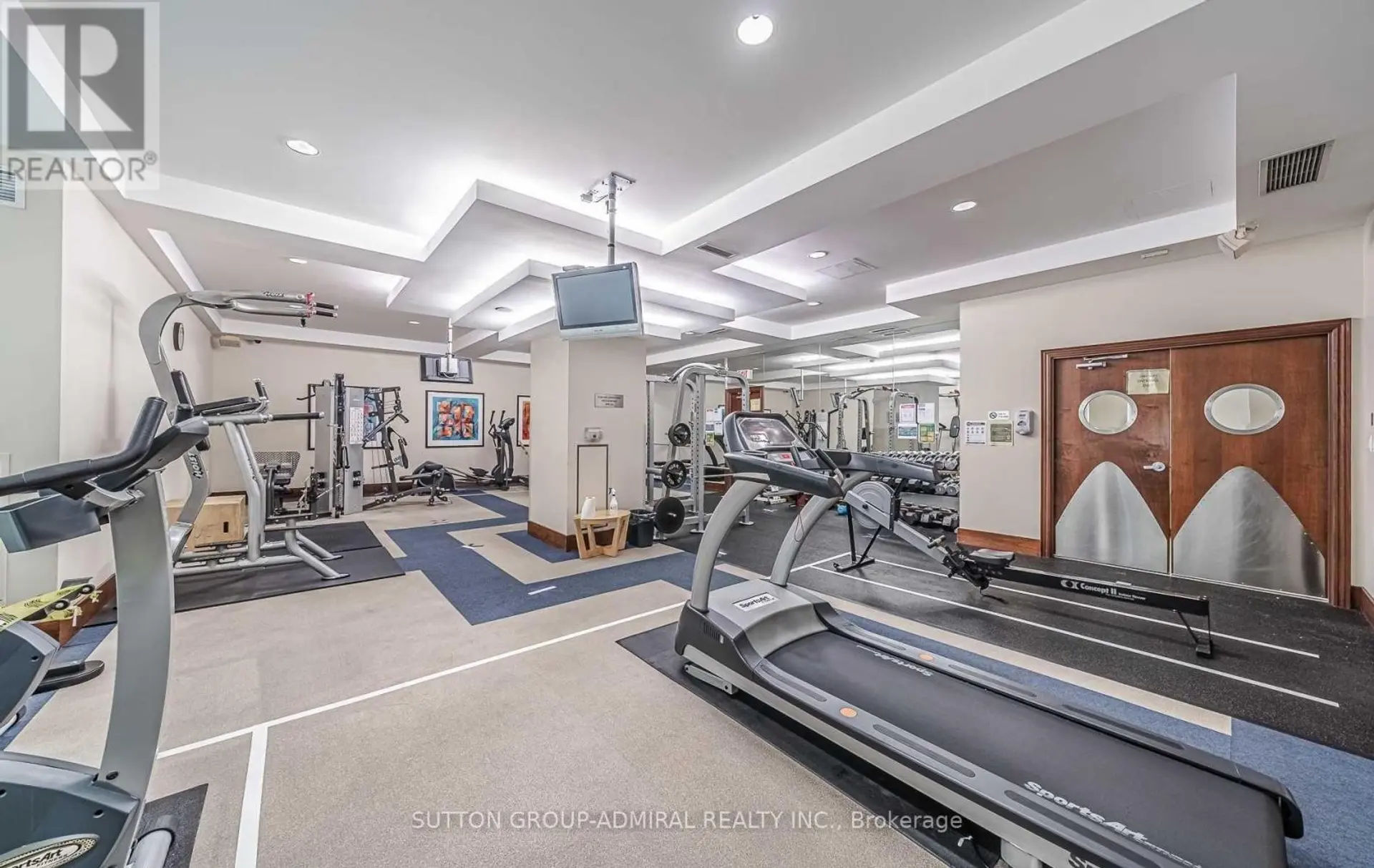 #722 168 SIMCOE STREET - Image 7