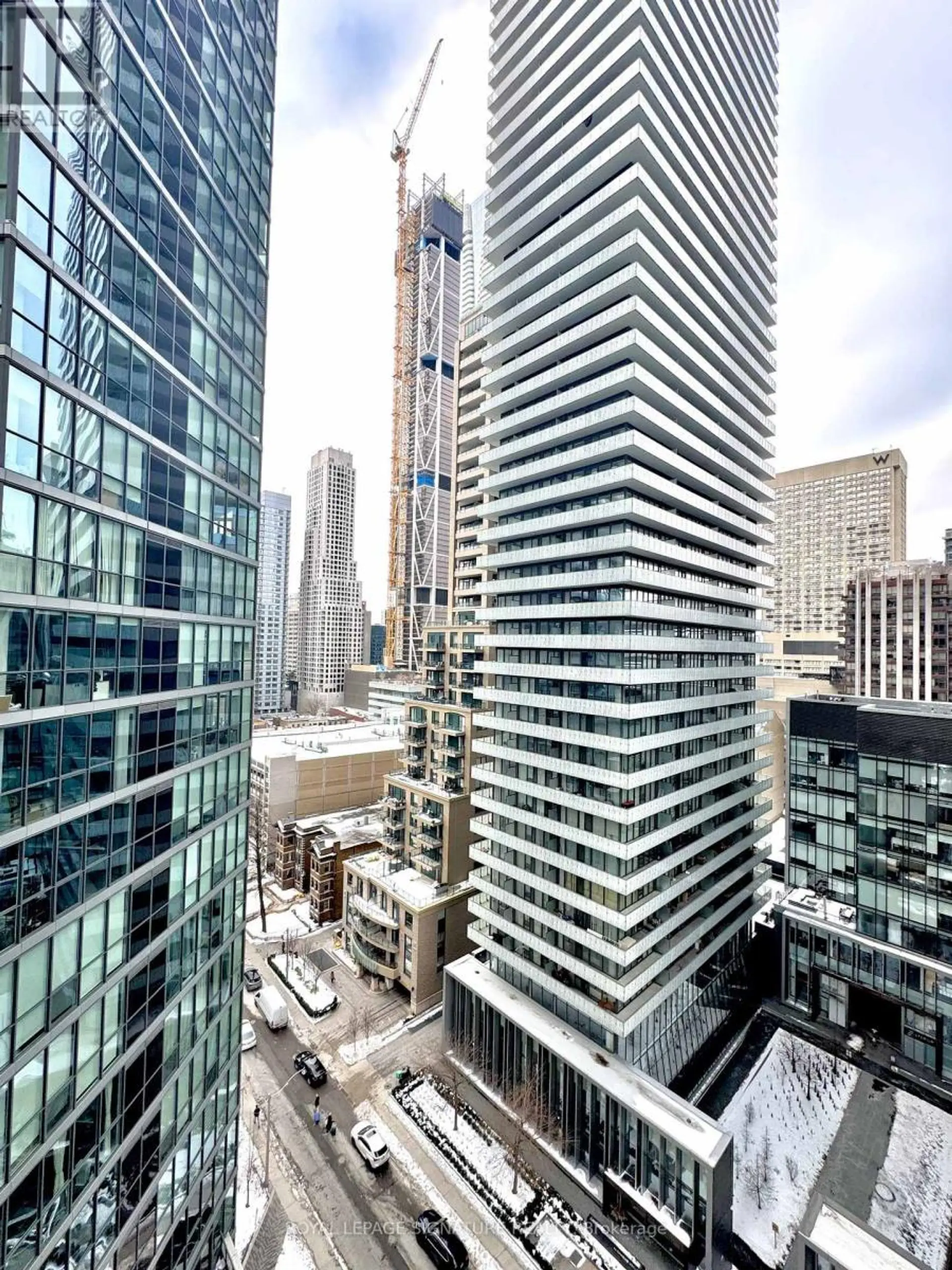 #1510 55 CHARLES STREET E - Image 15