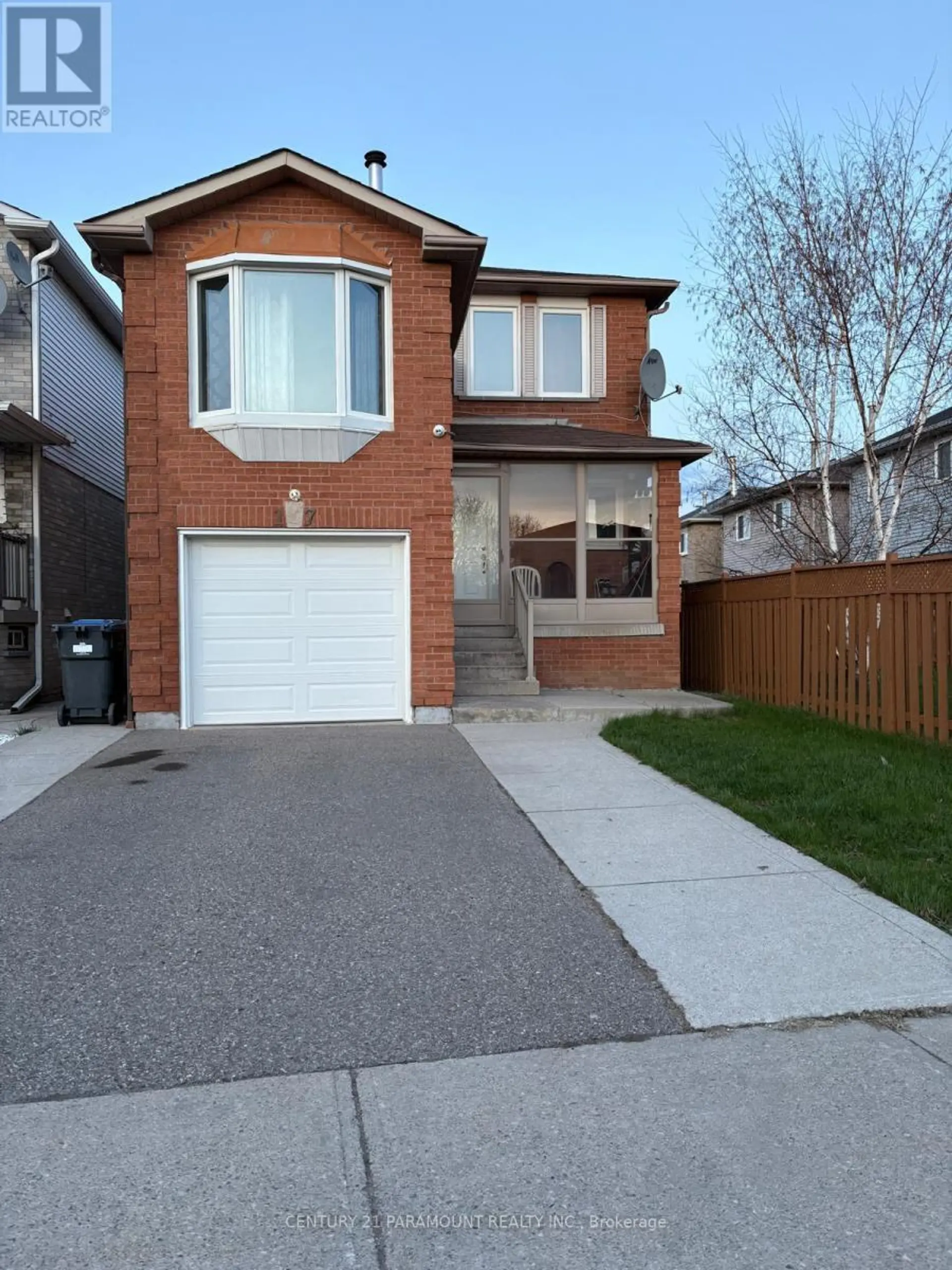 17 TIMBERLANE DRIVE - Image 1