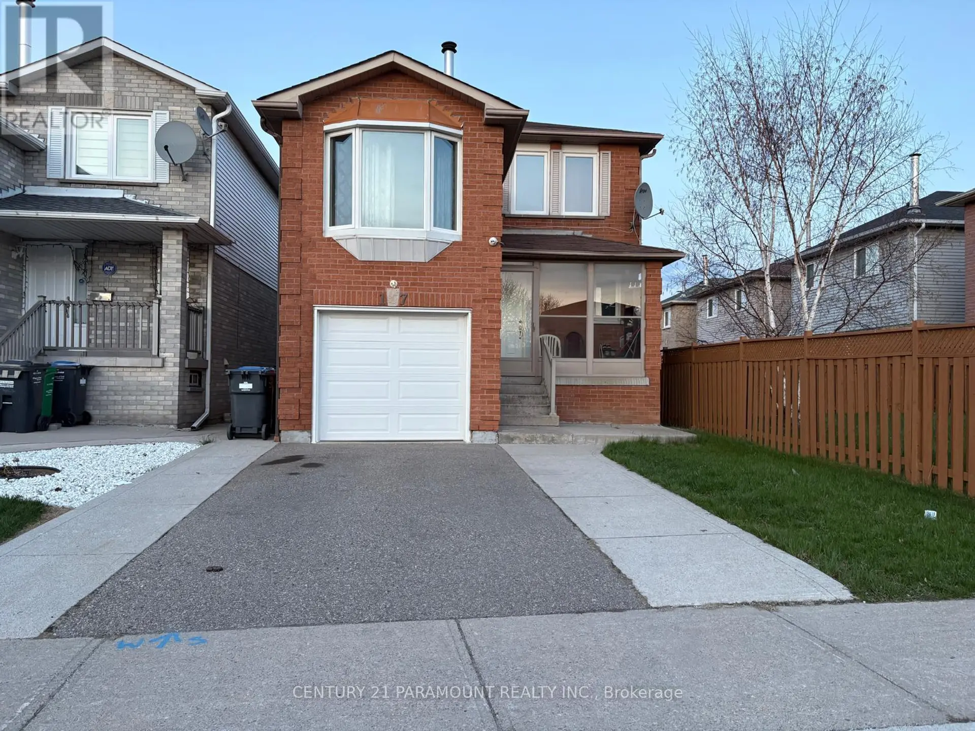 17 TIMBERLANE DRIVE - Image 2