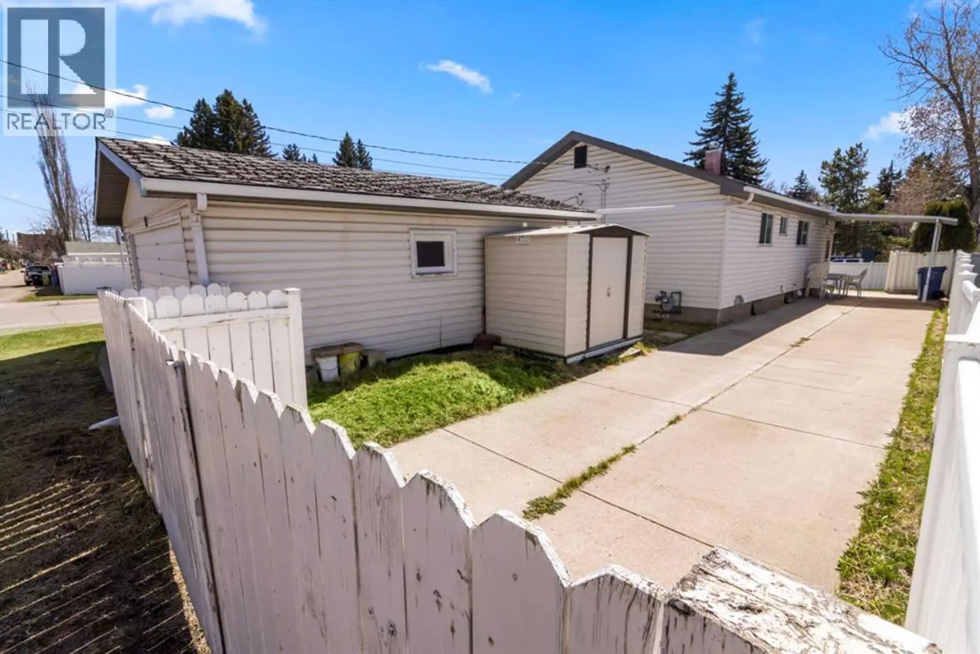 4711 43 STREET SW - Image 13