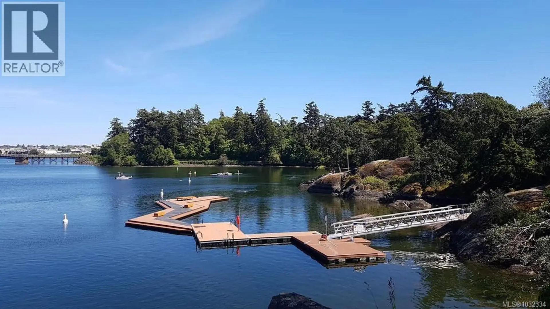 Property at #2 1035 RUSSELL ST, Victoria, BC