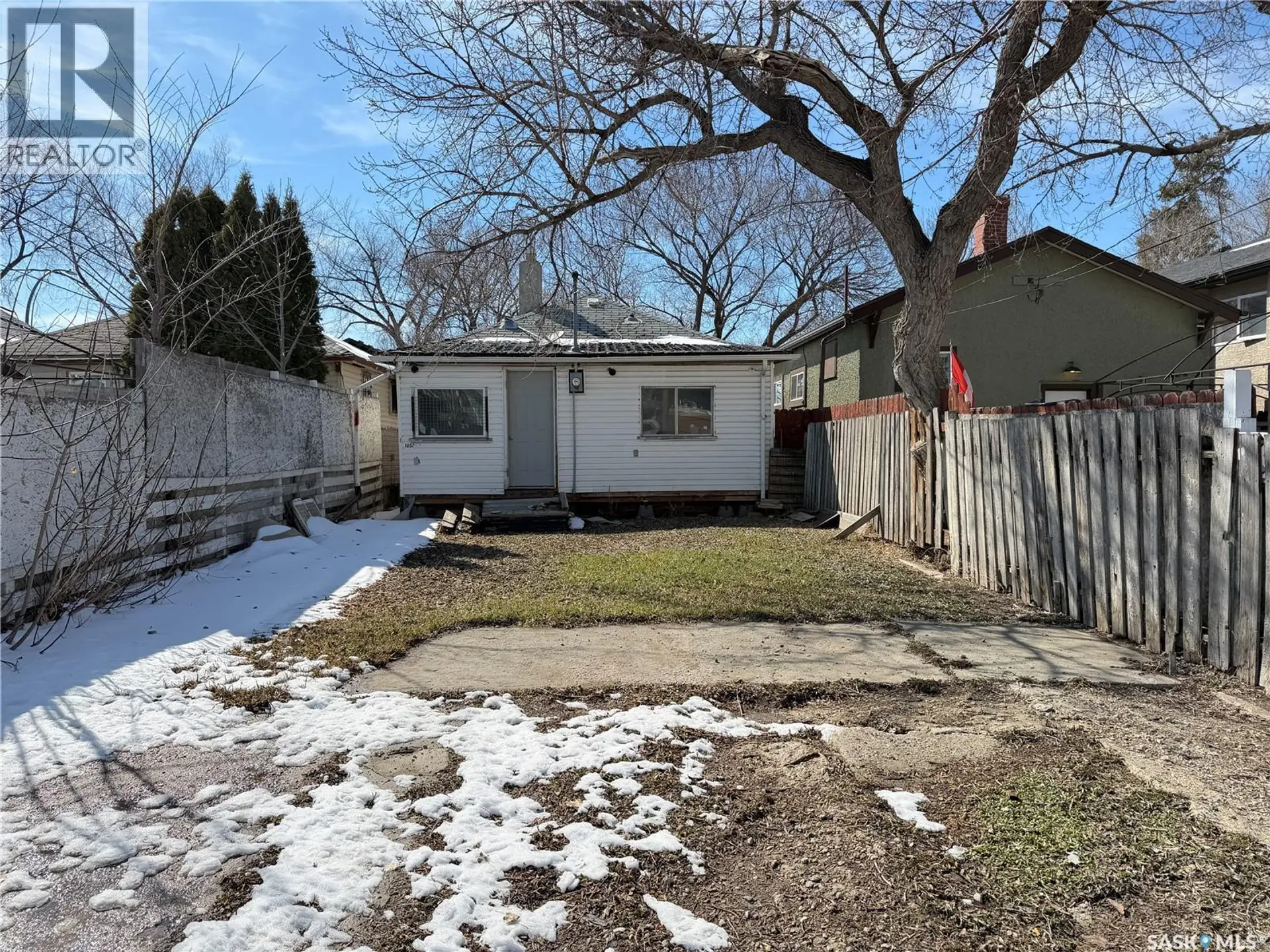 1037 Broder STREET - Image 16