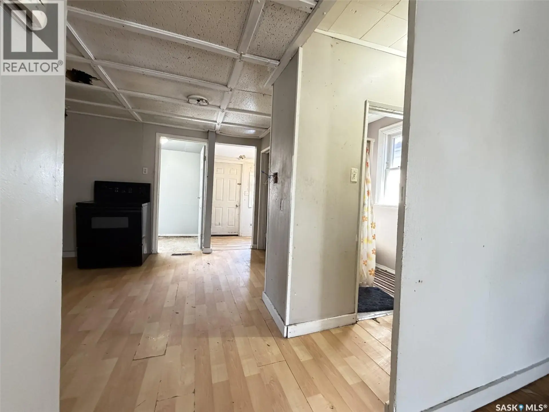 1037 Broder STREET - Image 7