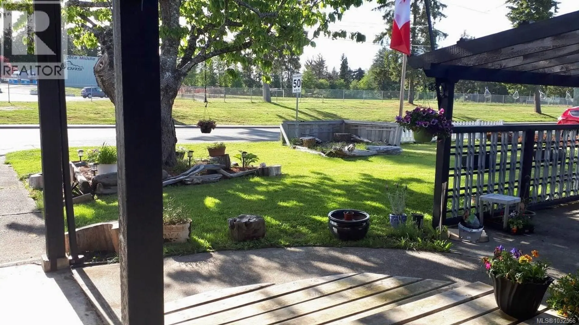 Property at 2505 Alder St S, Campbell River, BC