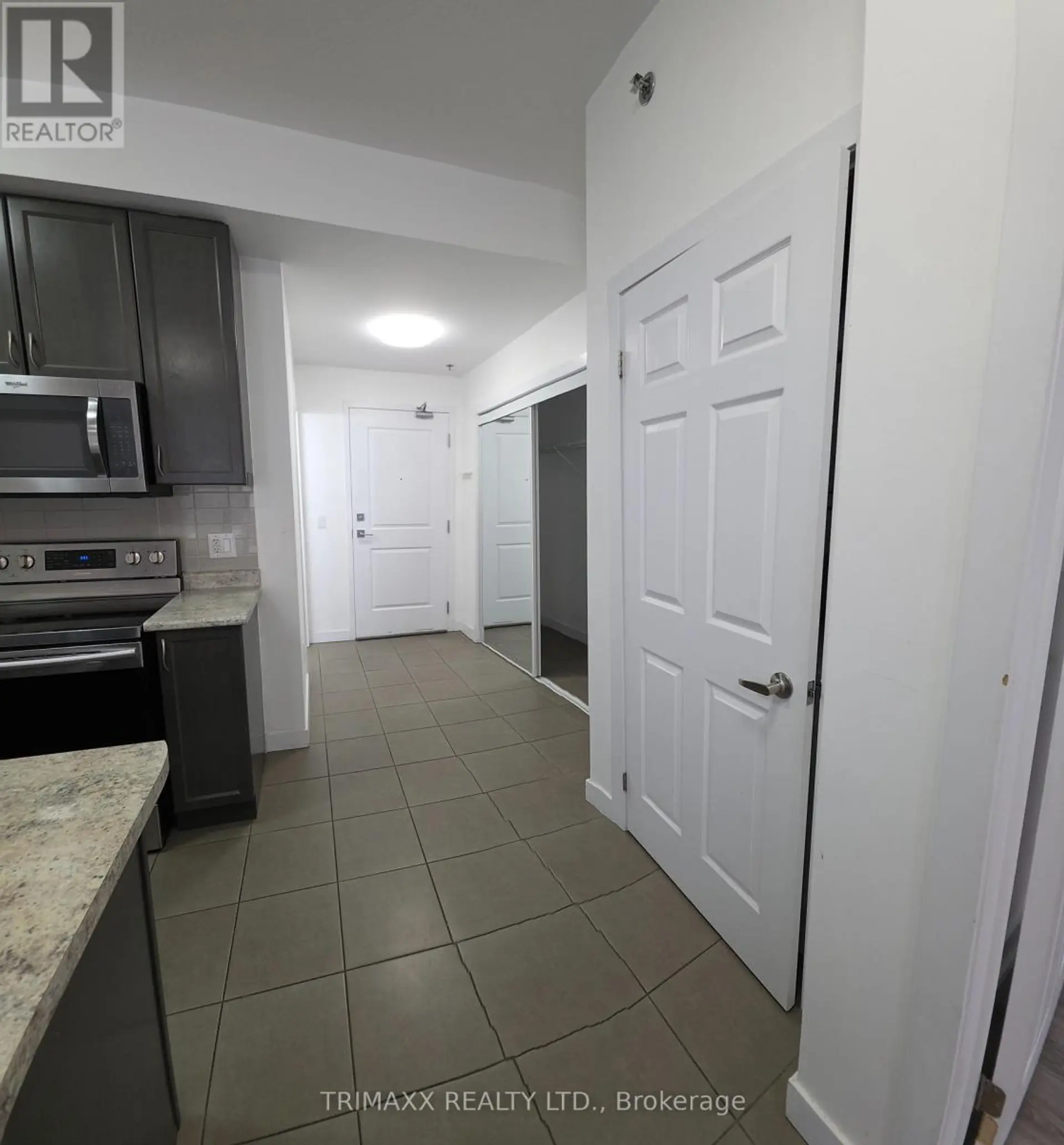 #202 2486 OLD BRONTE ROAD NE - Image 12