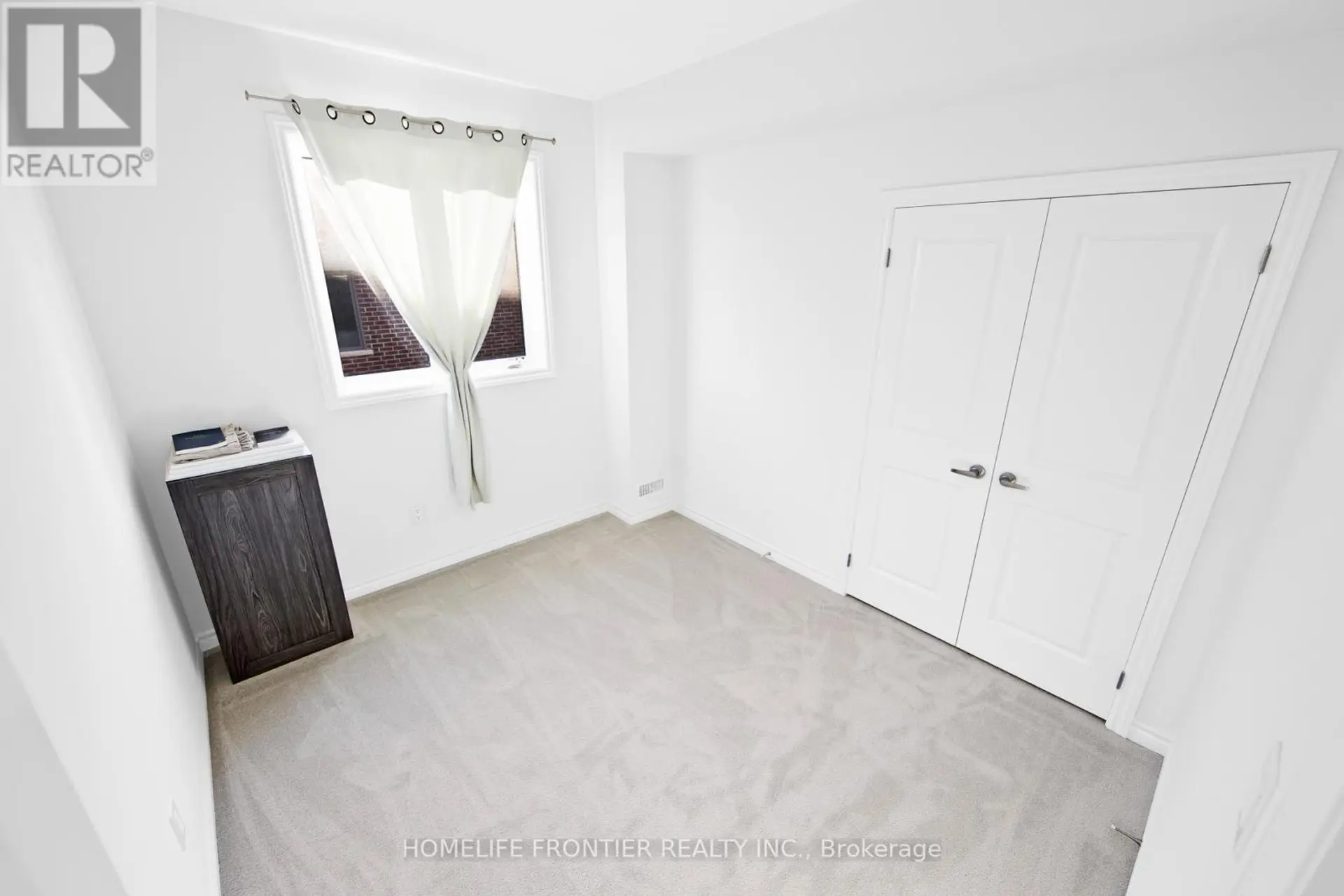 11 SPRUCESIDE DRIVE - Image 12