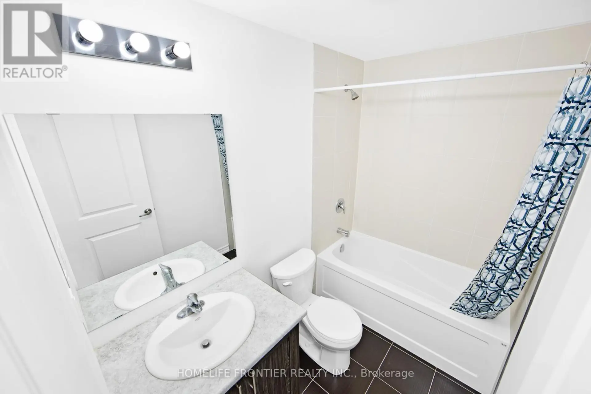 11 SPRUCESIDE DRIVE - Image 14